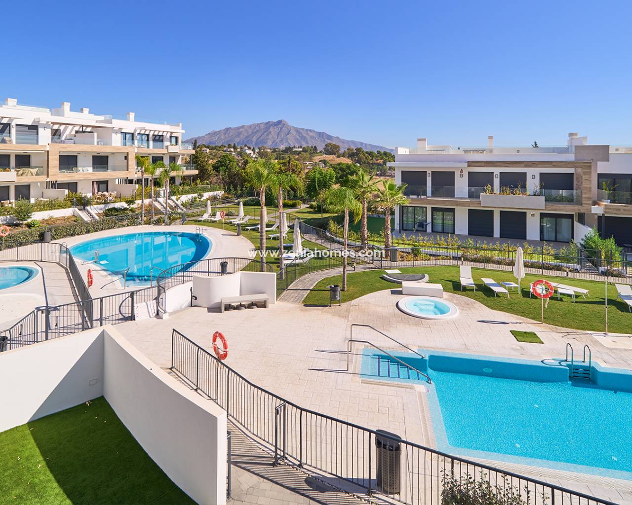 Apartamento - Nueva construcción  - Estepona (Málaga) - Spain