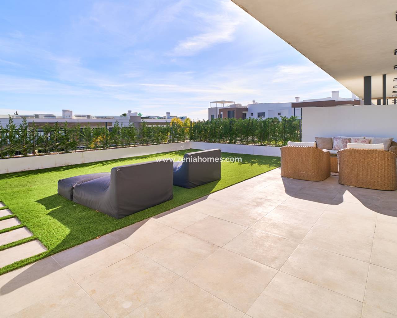 Apartamento - Nueva construcción  - Estepona (Málaga) - Spain
