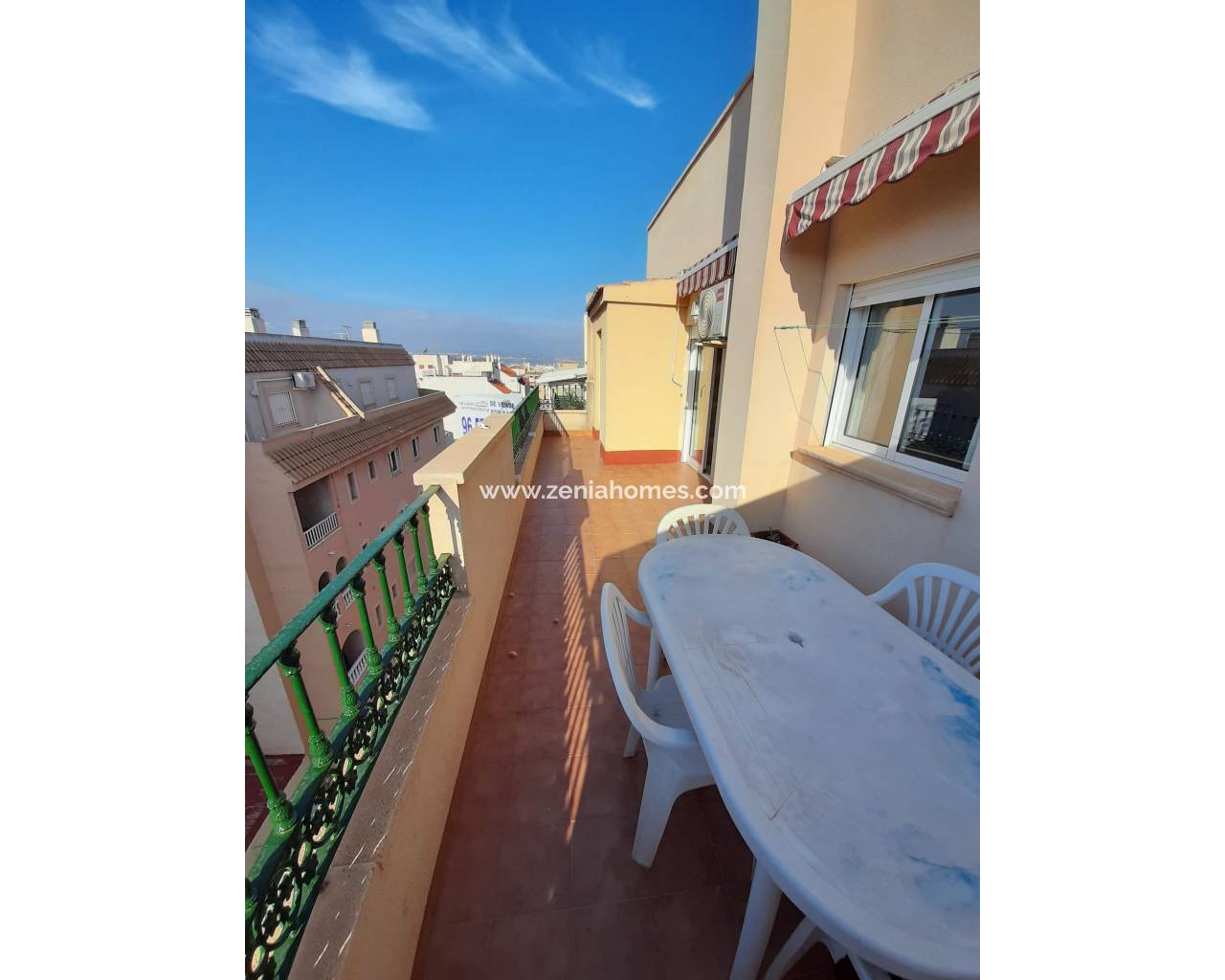 Apartamento - Venta - Torrevieja - TI-58147