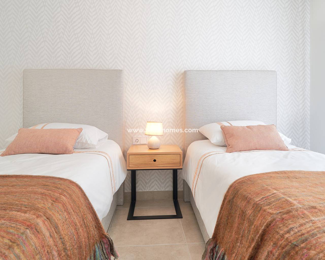 Apartment - New Build - Estepona (Málaga) - Spain