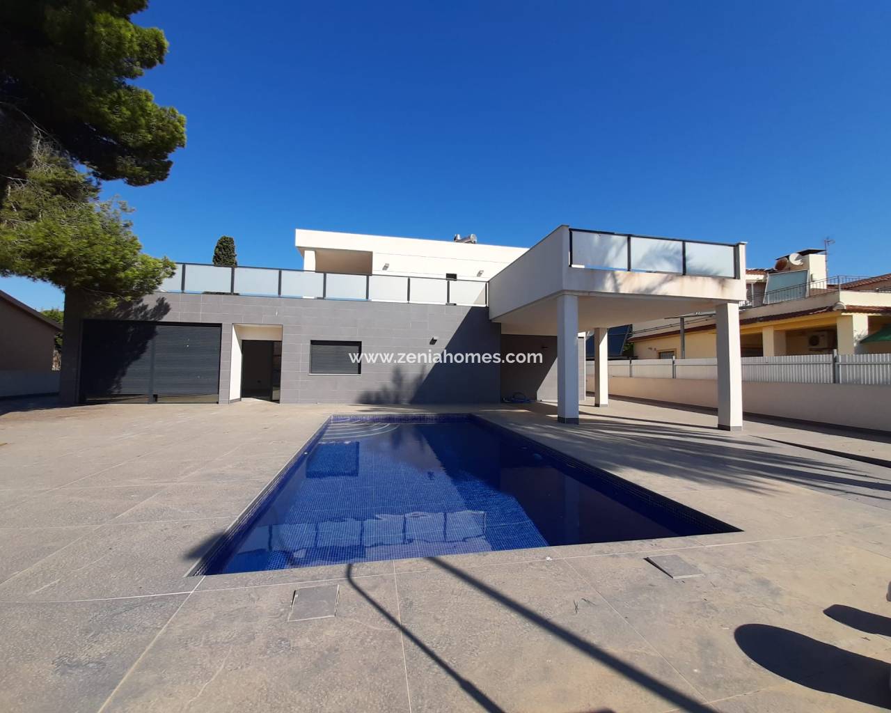 Chalet Independiente - Venta - Orihuela Costa - TI-98450