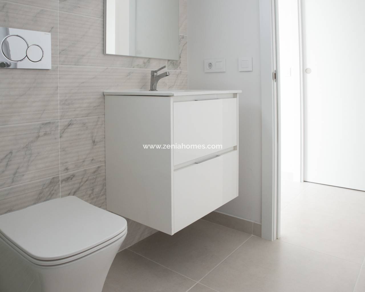 Chalet - Nueva construcción  - Busot, zona Bonalba Golf (Alicante) - Spain