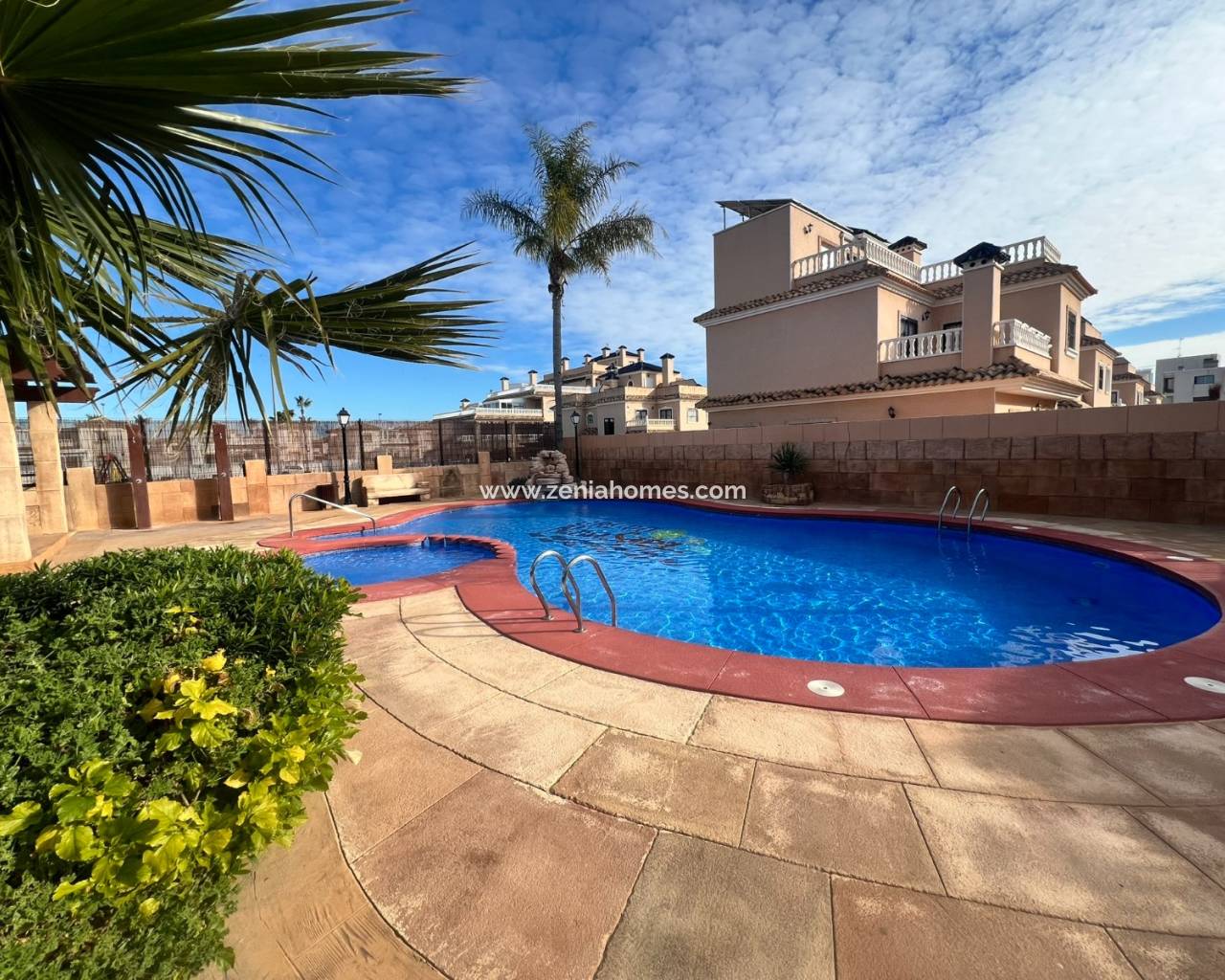 Квартира - Resale - Orihuela Costa - Villamartín