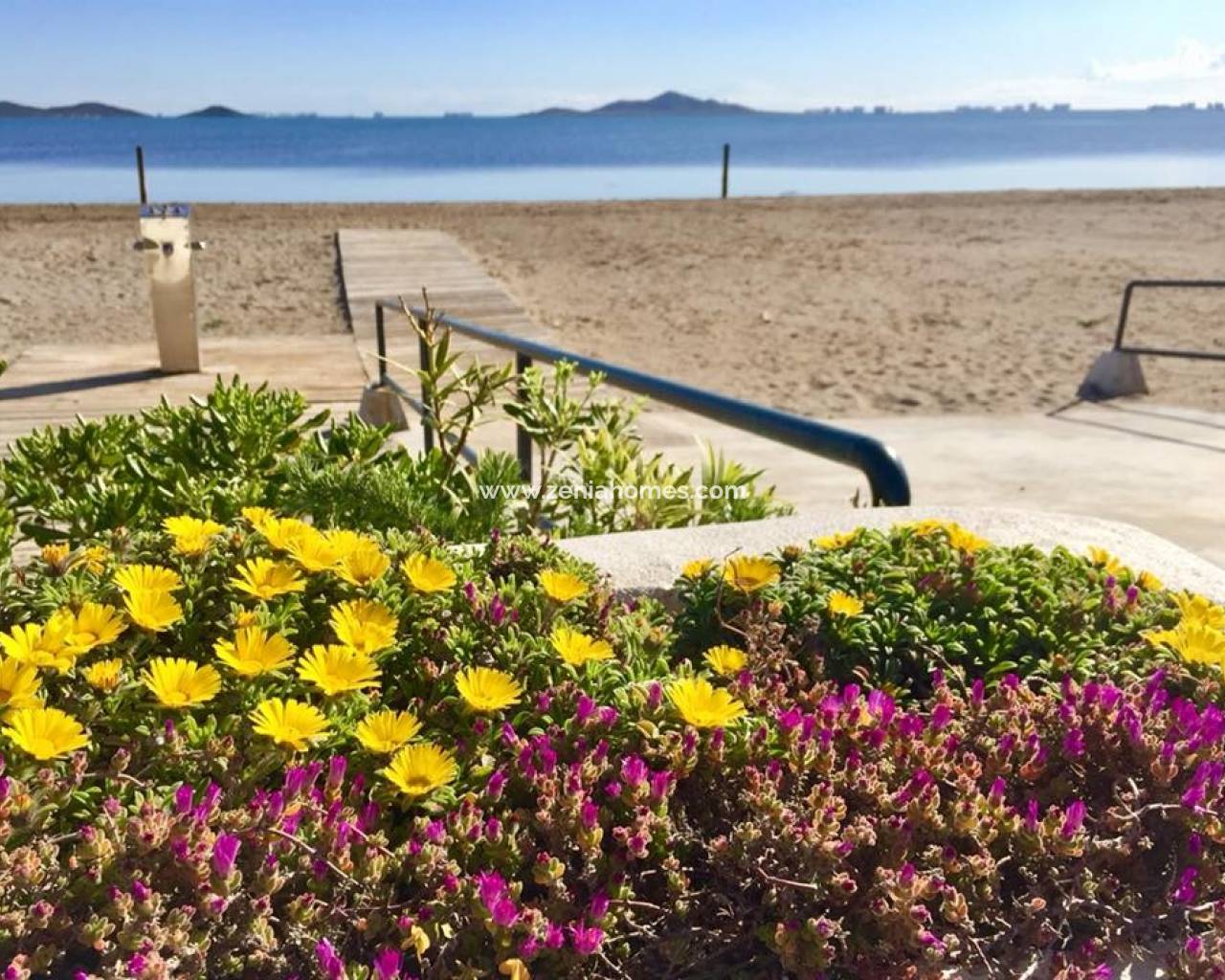 Villa - Nowo zbudowane - Los Urrutias - Corcega 9