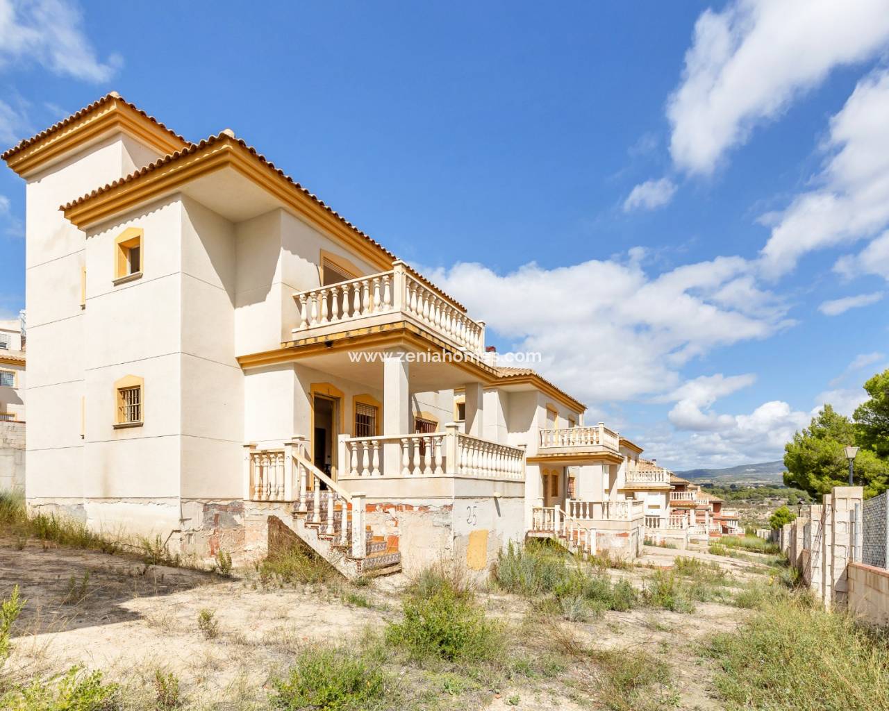 Villa - Resale - Castalla - Castalla