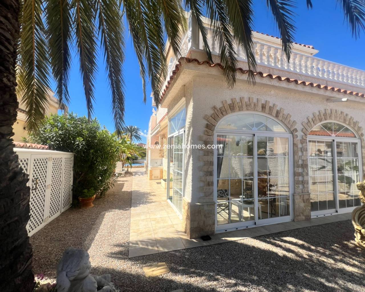Villa - Resale - Los Urrutias - A5103