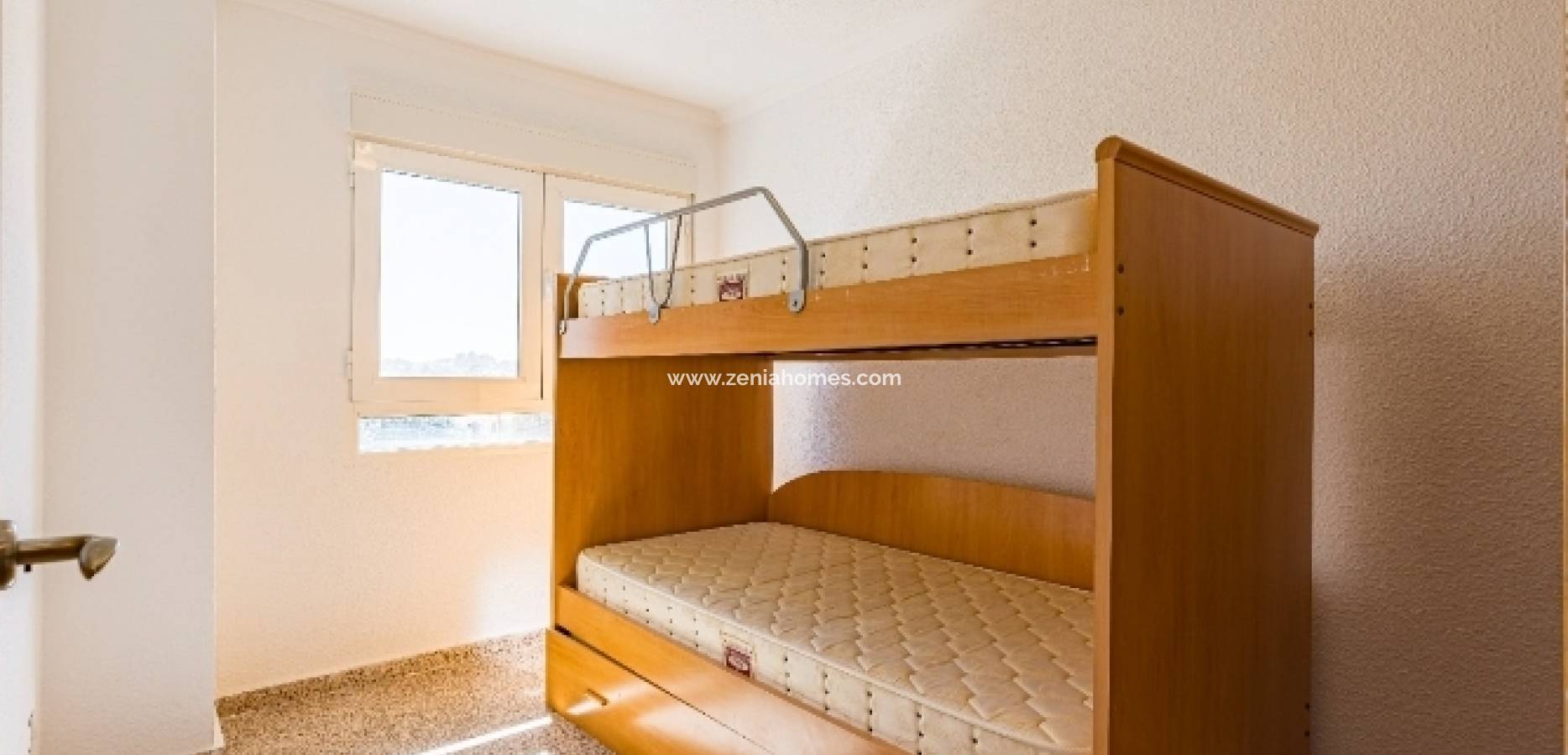 Odsprzedaż - Apartamento - La Mata, Torrevieja