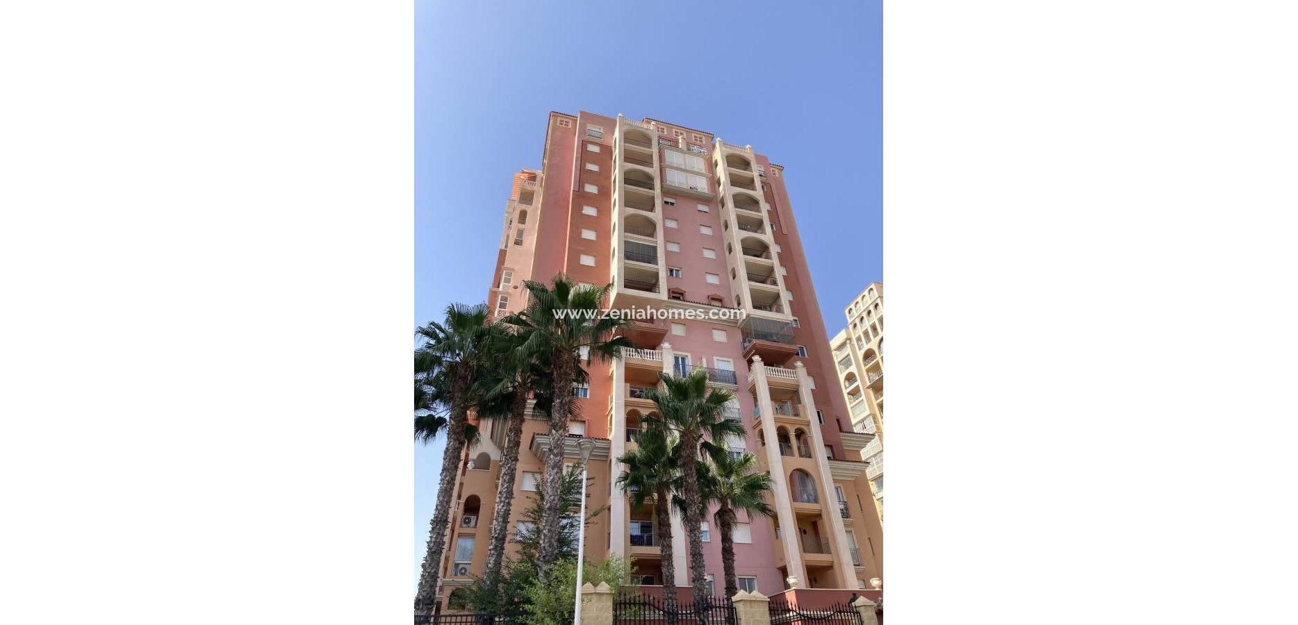 Resale - Apartamento - Torrevieja