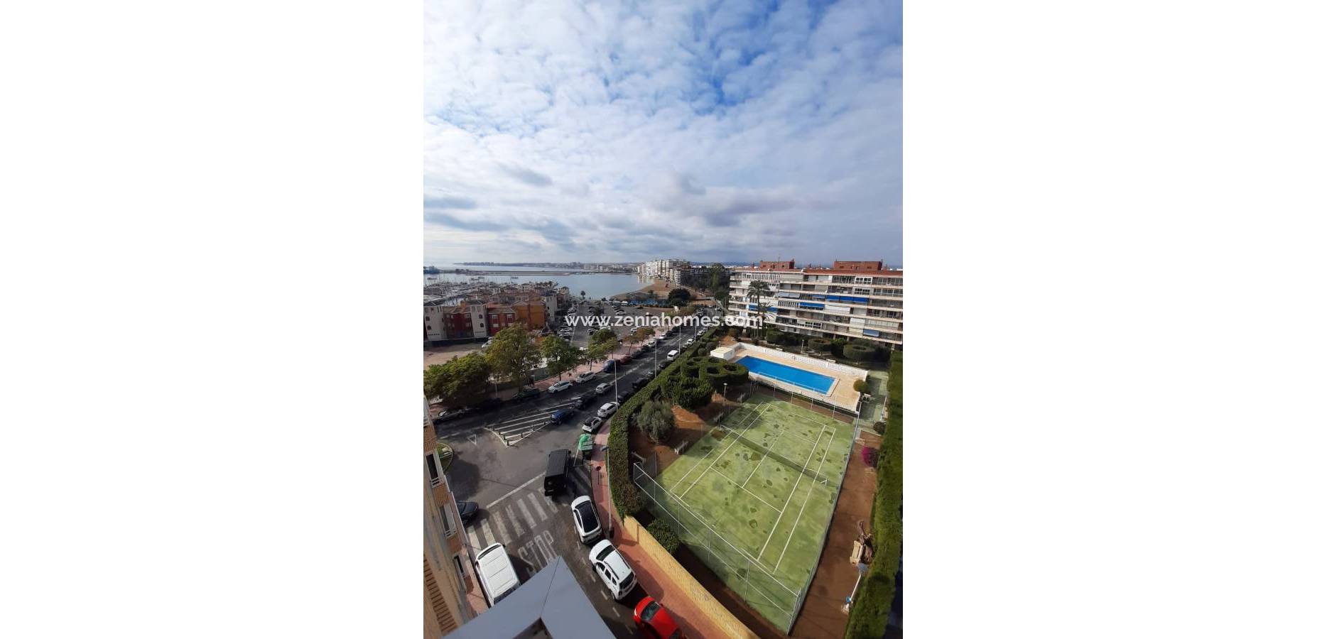 Odsprzedaż - Apartamento - Torrevieja