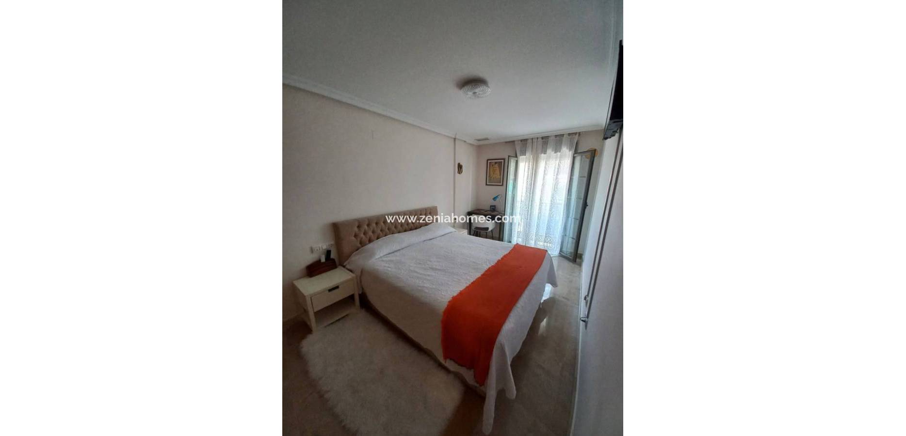 Resale - Apartamento - Torrevieja