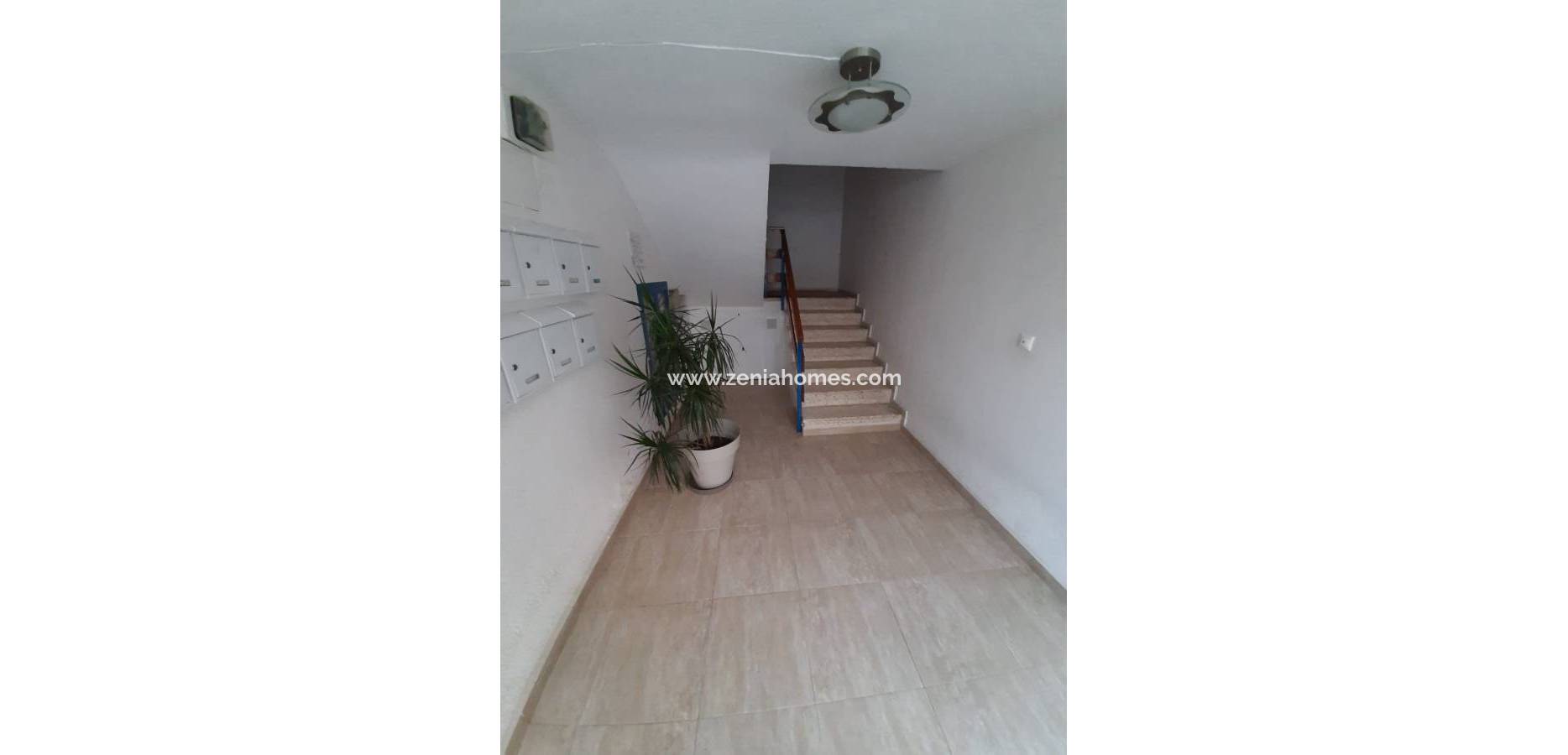 Odsprzedaż - Apartamento - Torrevieja