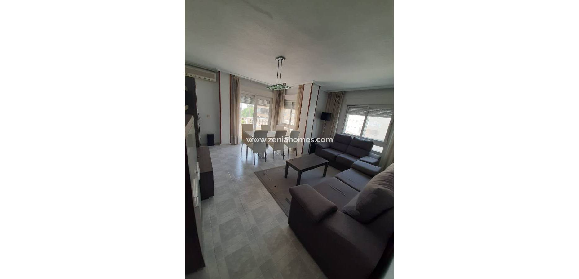 Resale - Apartamento - Torrevieja