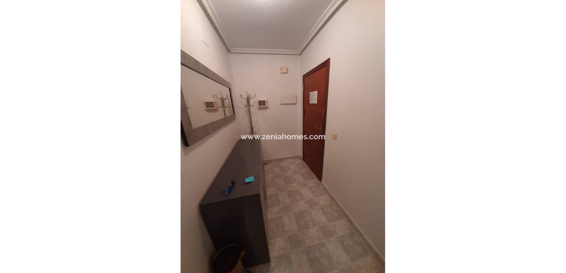 Resale - Apartamento - Torrevieja