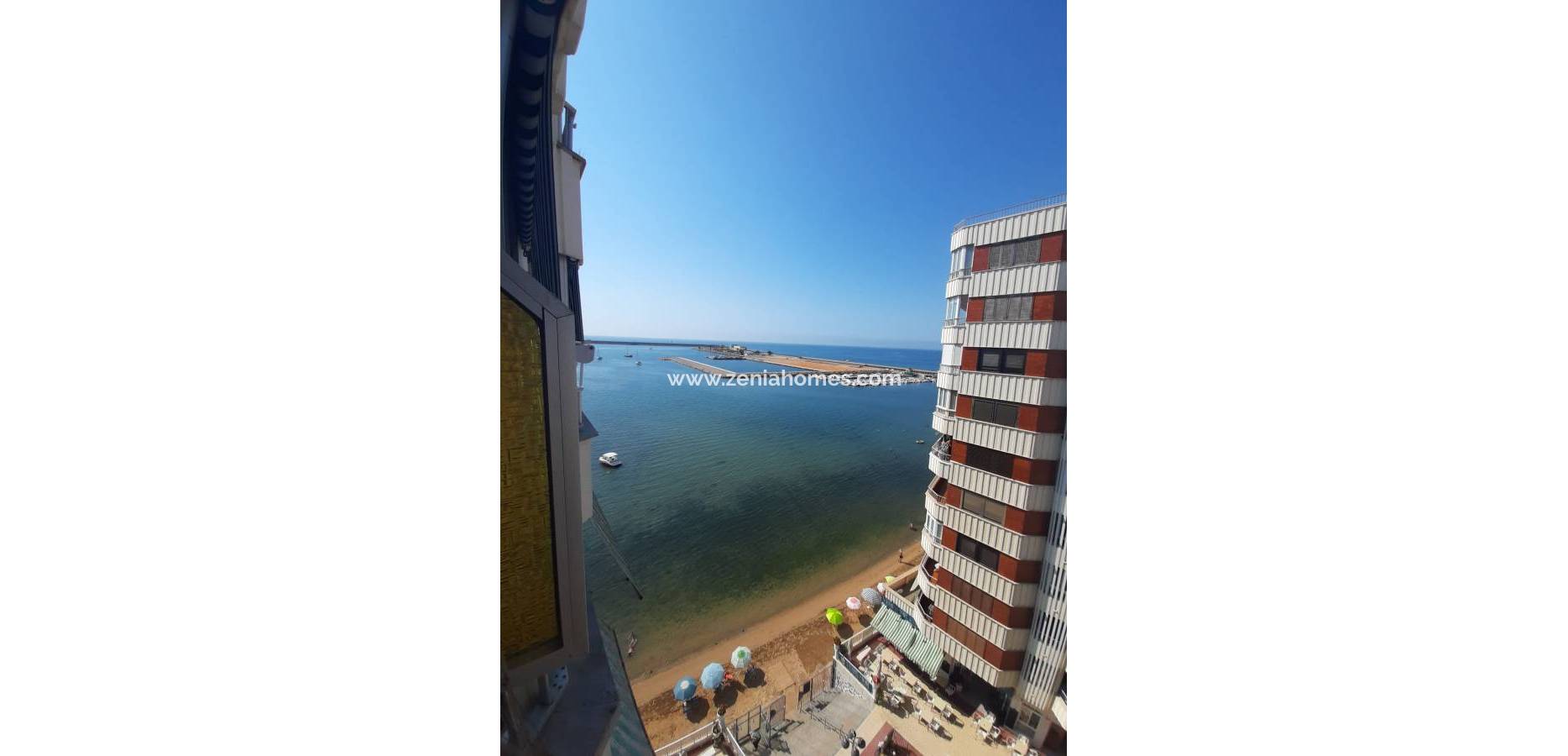 Resale - Apartamento - Torrevieja