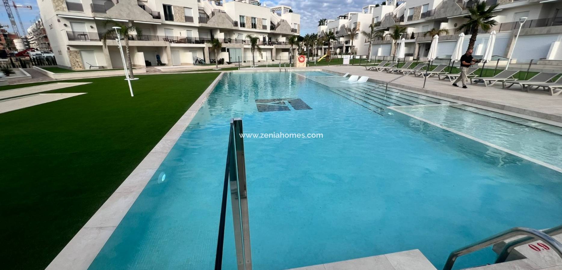 Resale - Apartment - Guardamar