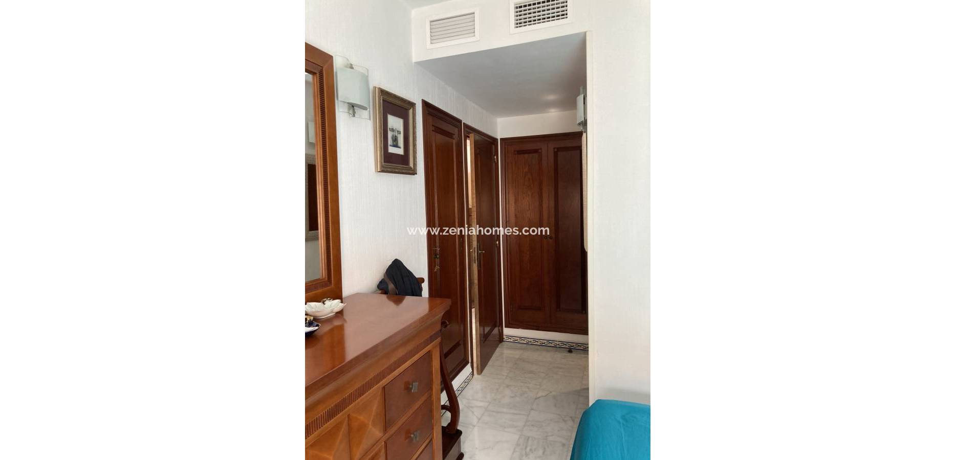 Odsprzedaż - Apartamento - Torrevieja