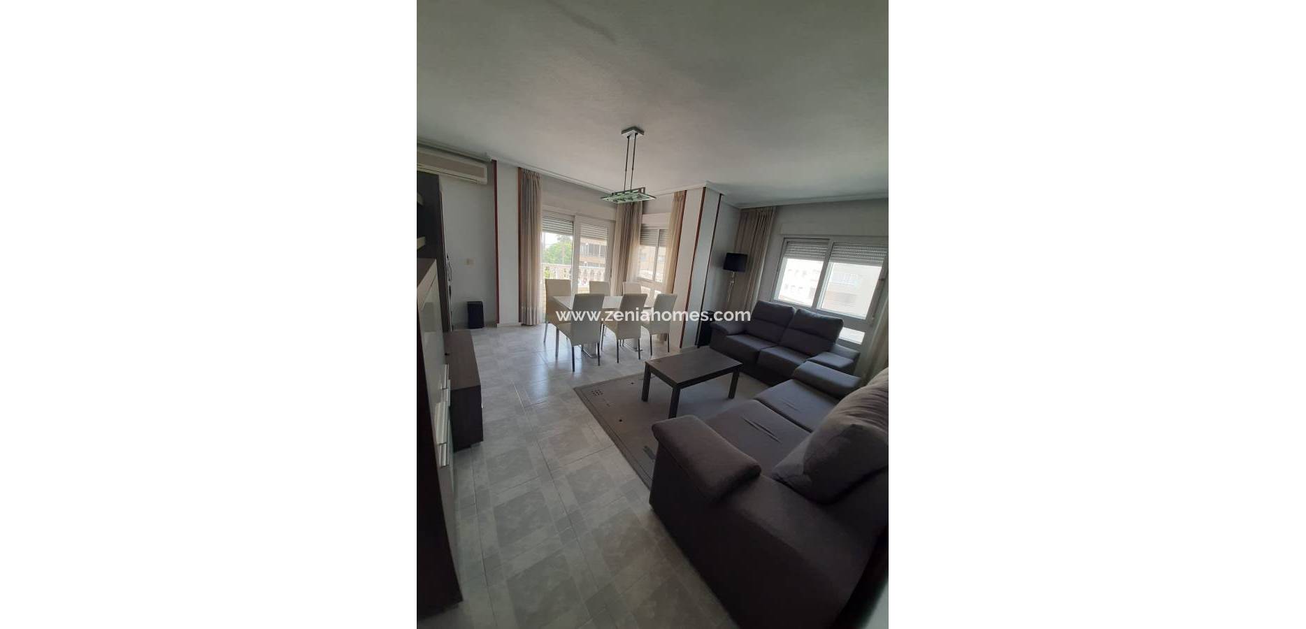 Resale - Apartamento - Torrevieja