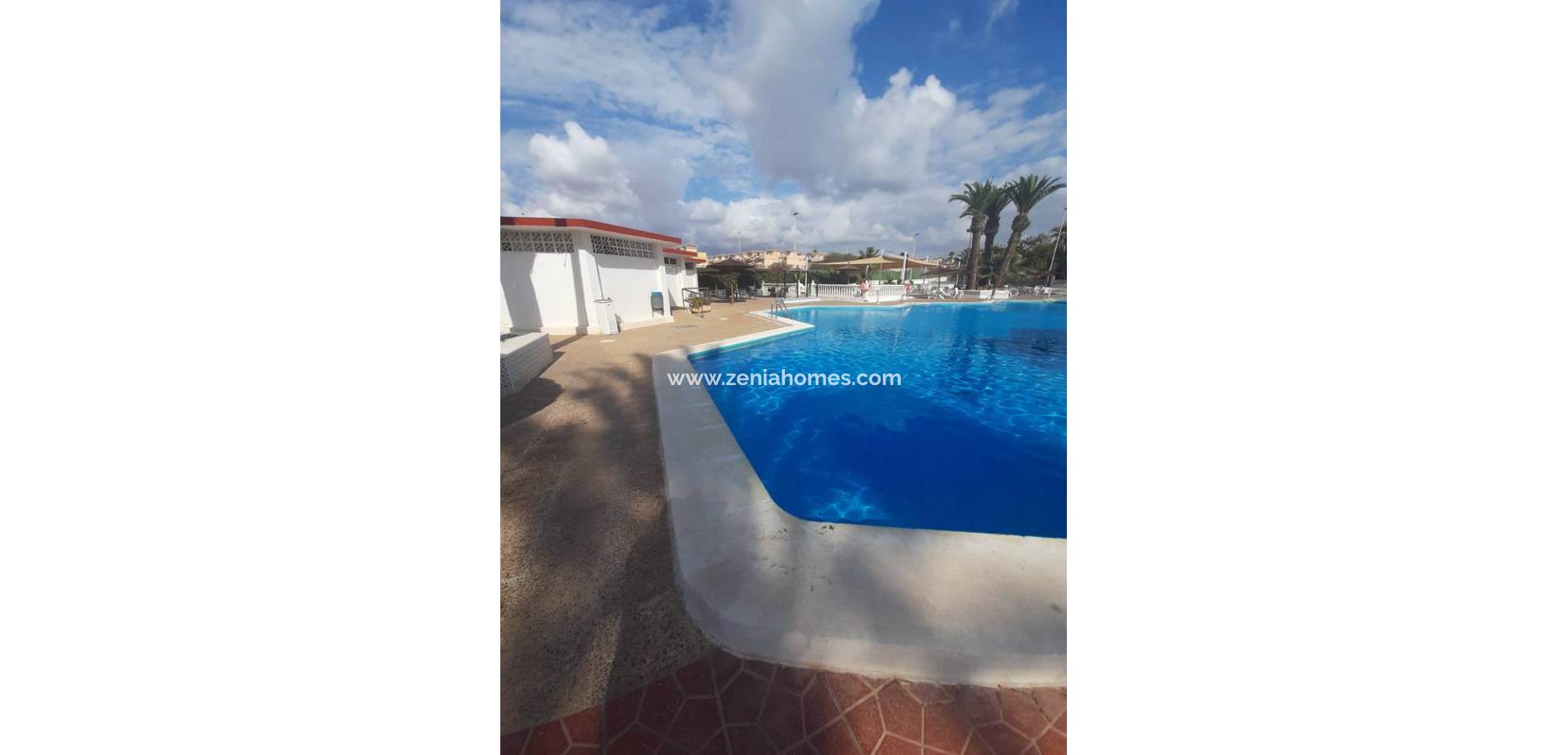 Odsprzedaż - Casa o Chalet Independiente - Torrevieja