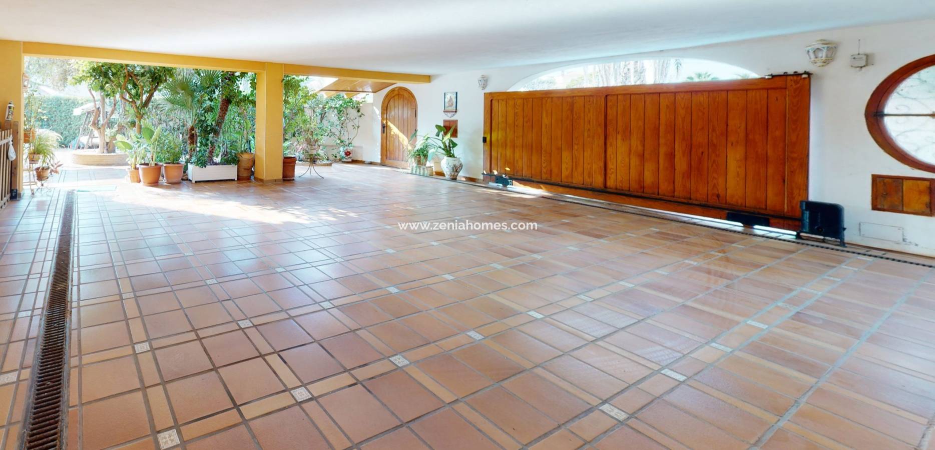 Resale - Villa - Torrevieja