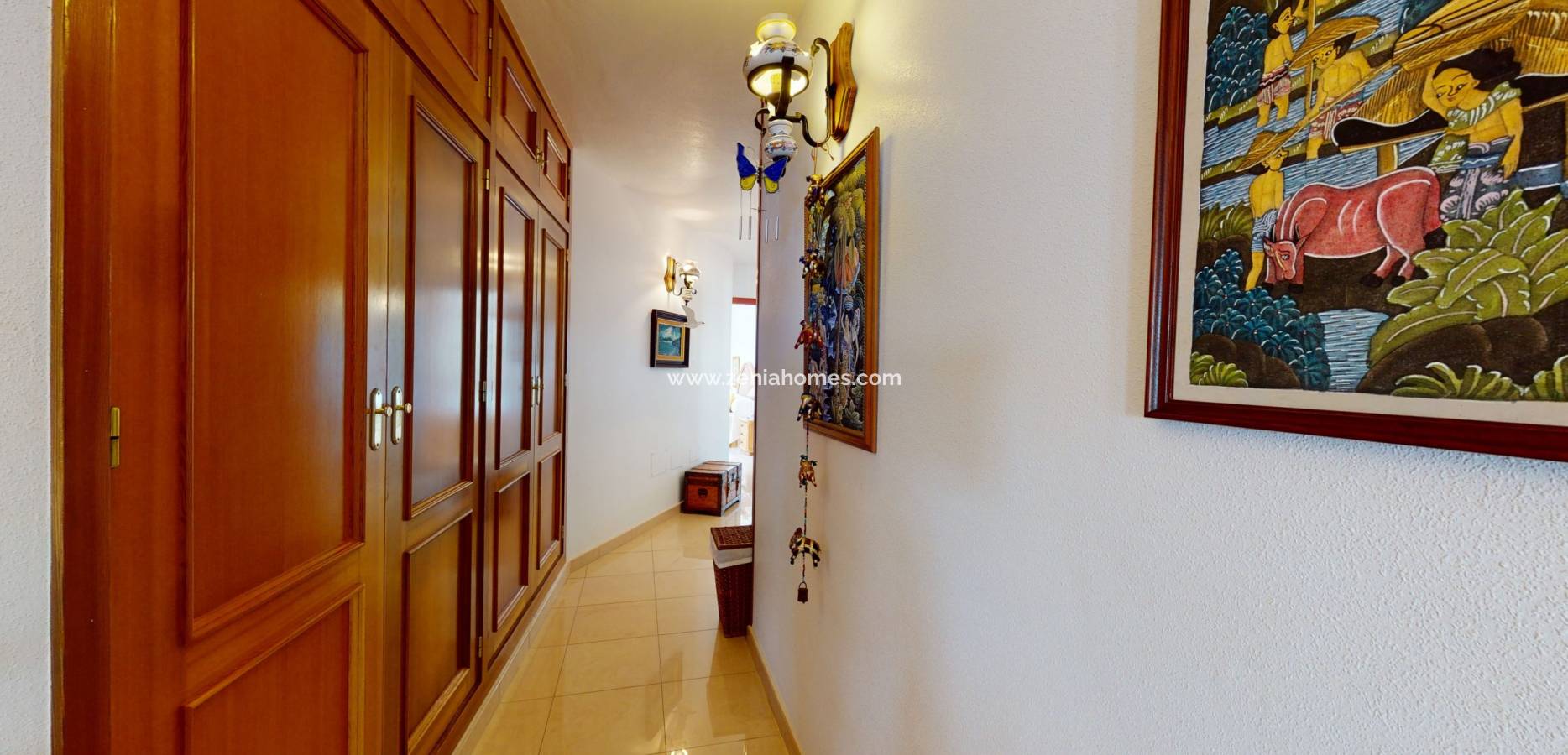 Resale - Villa - Torrevieja