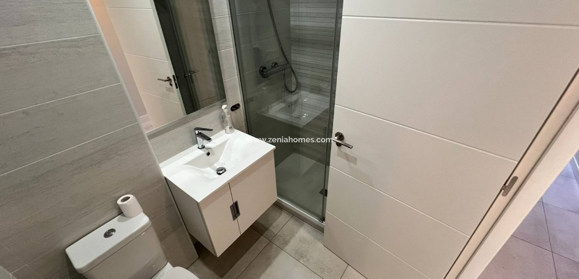 Resale - Penthouse - Mil Palmeras