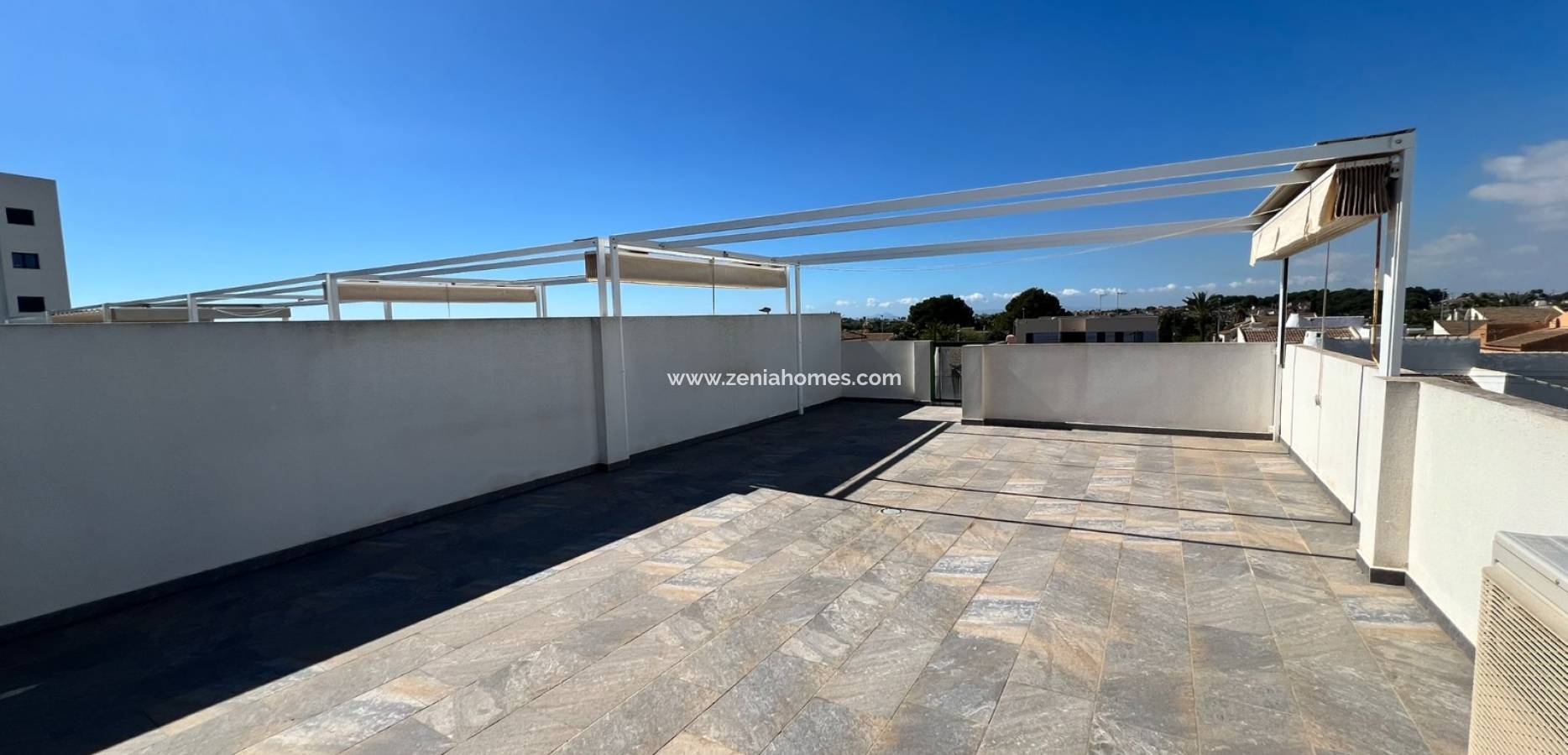 Resale - Penthouse - Mil Palmeras