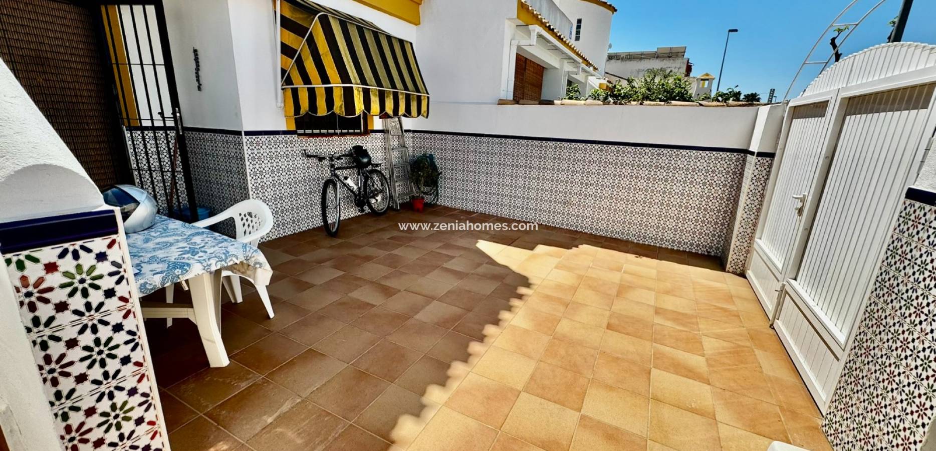Resale - Town house - La Torre de la Horadada