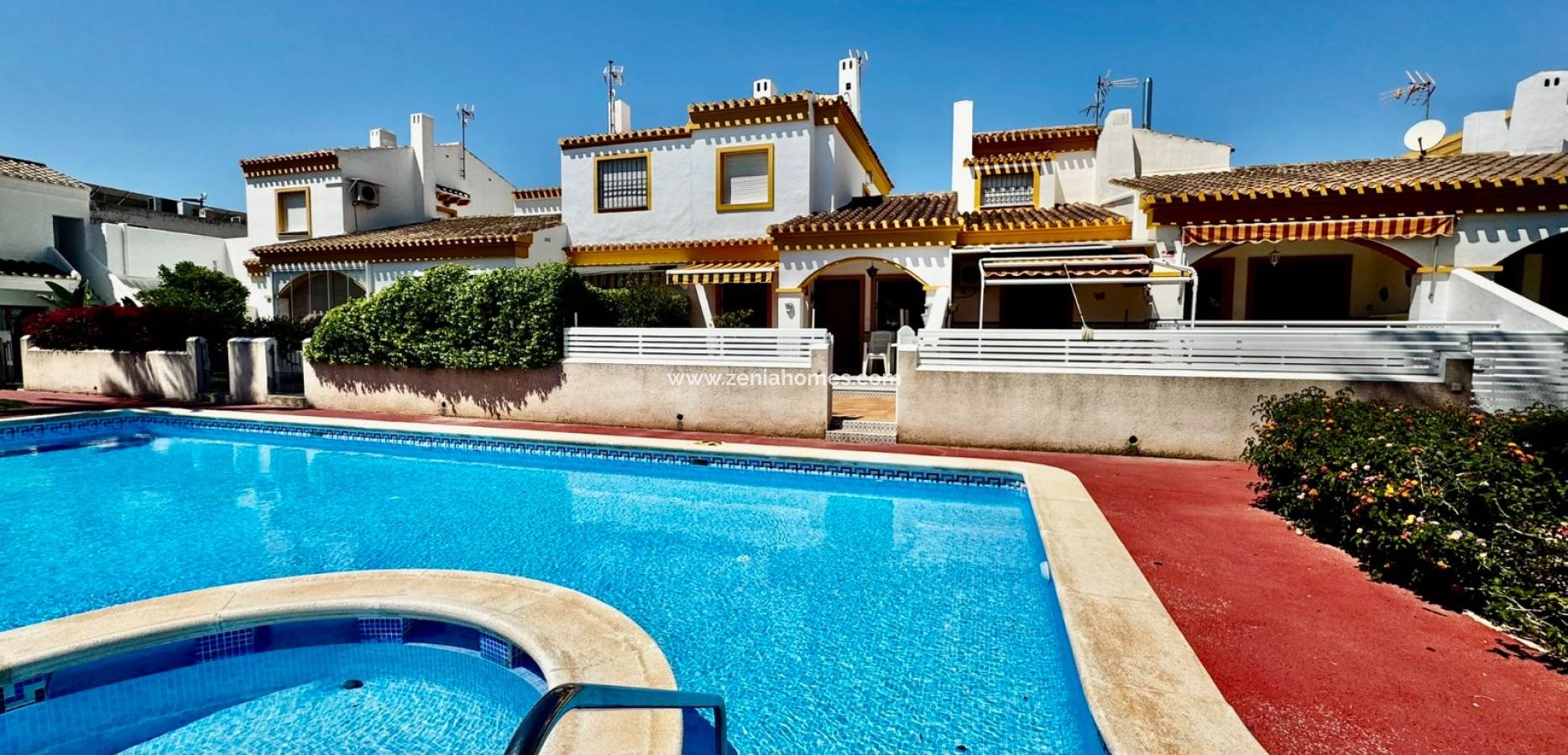 Resale - Town house - La Torre de la Horadada