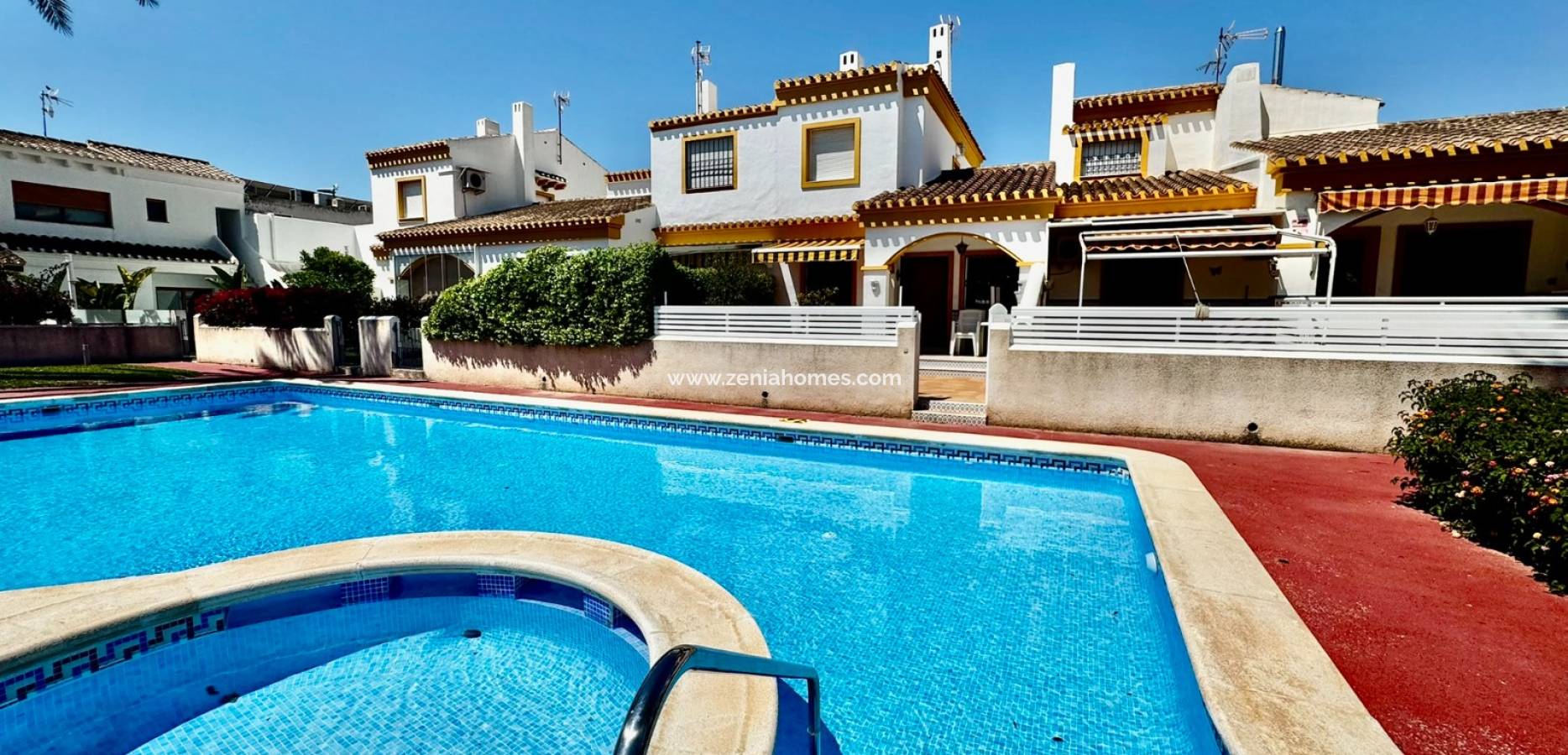 Resale - Town house - La Torre de la Horadada