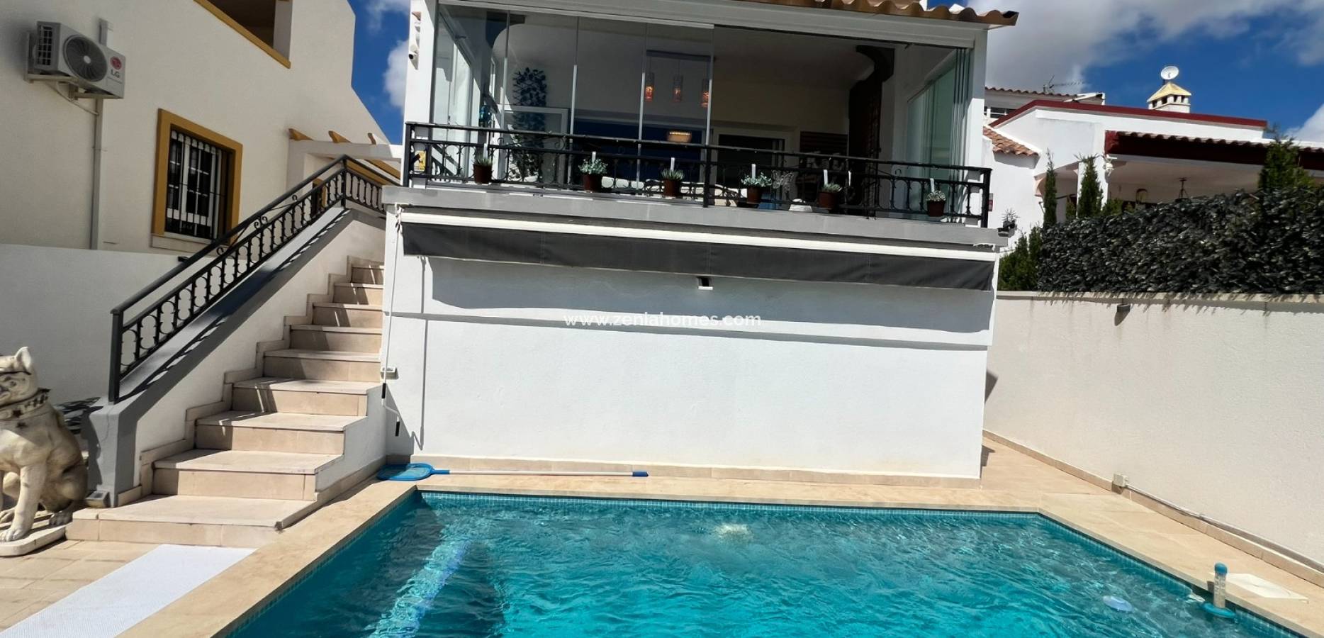 Revente - Villa - Villamartin