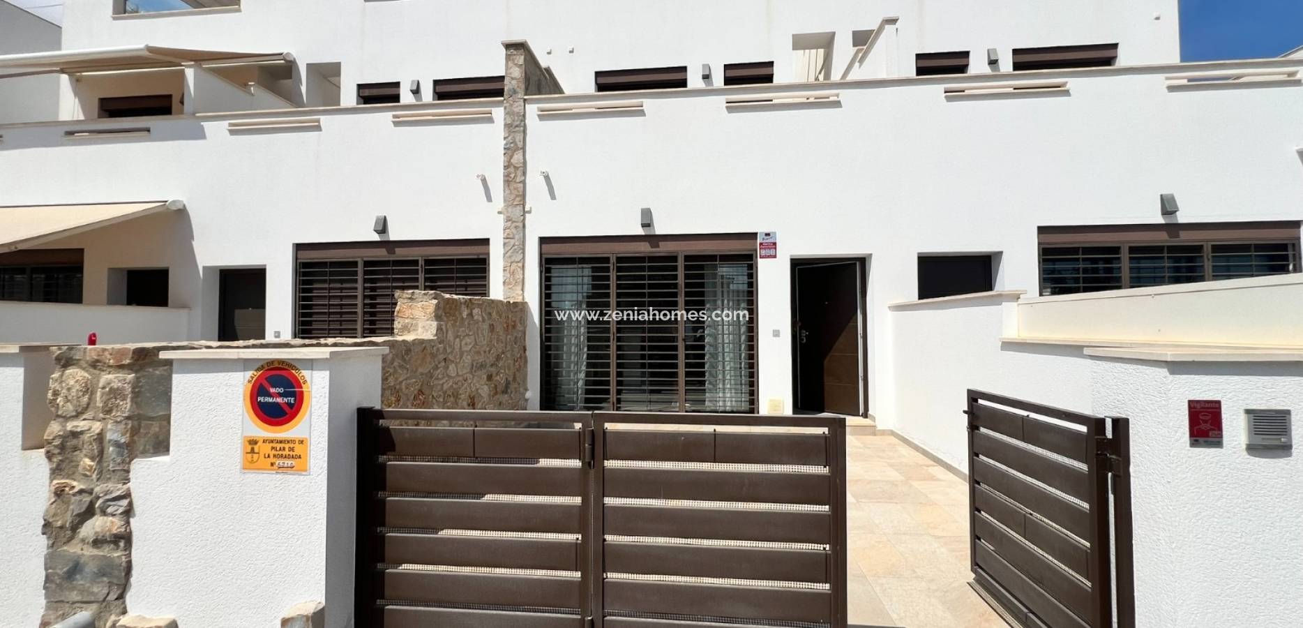 Odsprzedaż - kamienica - La Torre de la Horadada