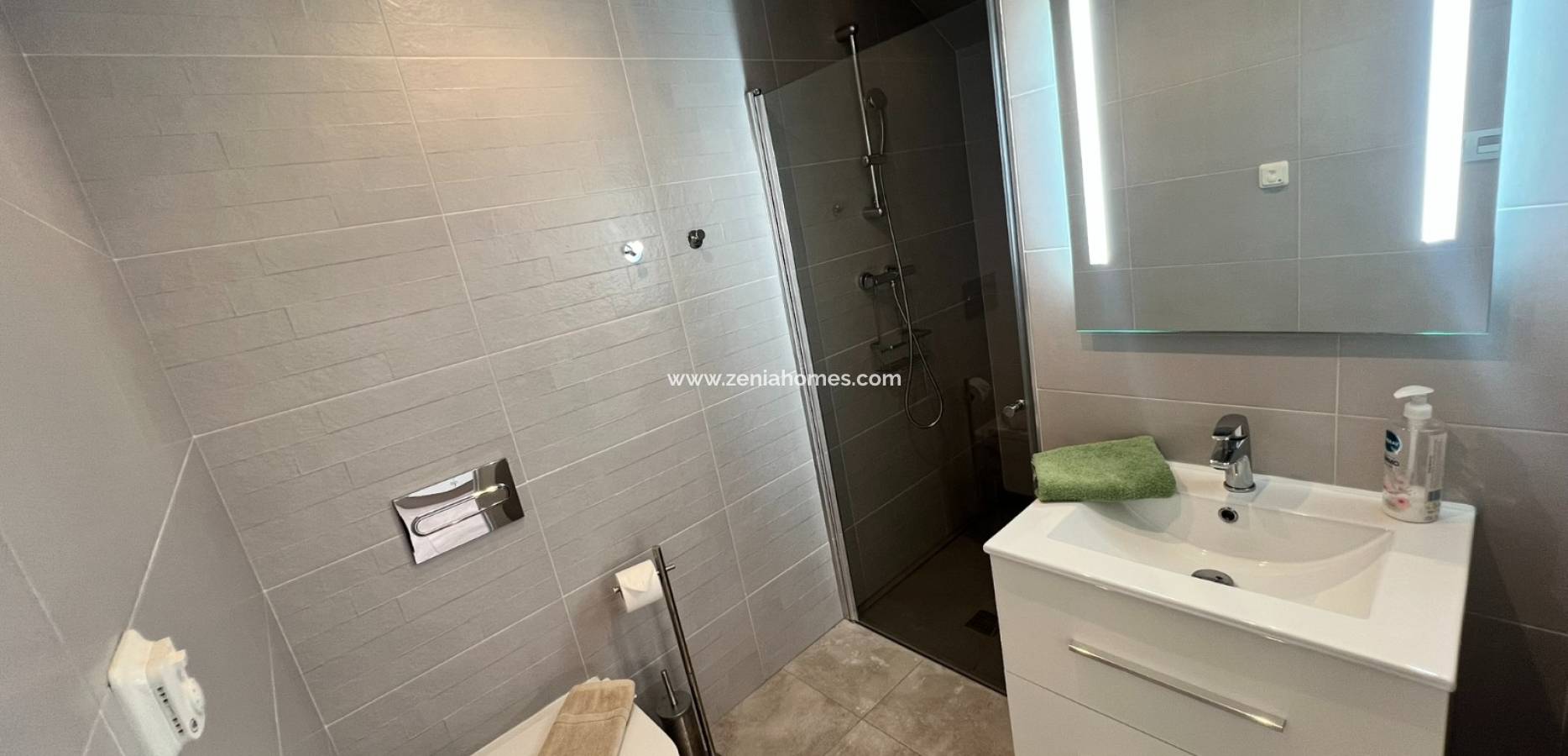 Odsprzedaż - kamienica - La Torre de la Horadada