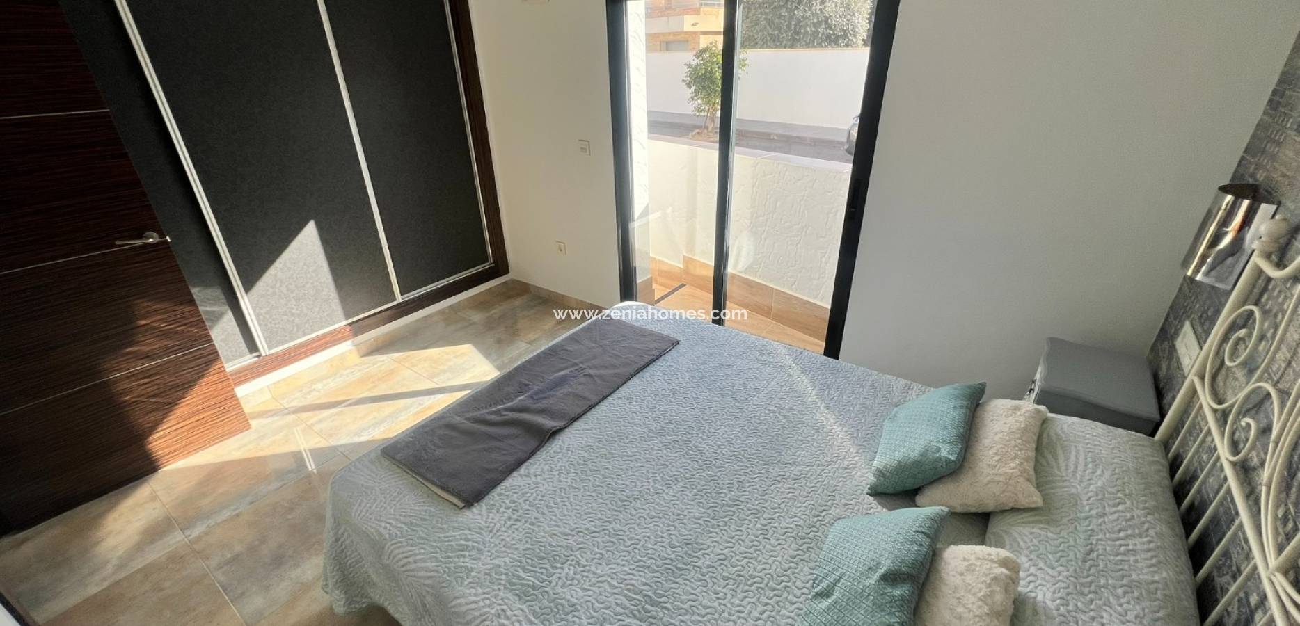 Resale - Semi detached villa - La Torre de la Horadada