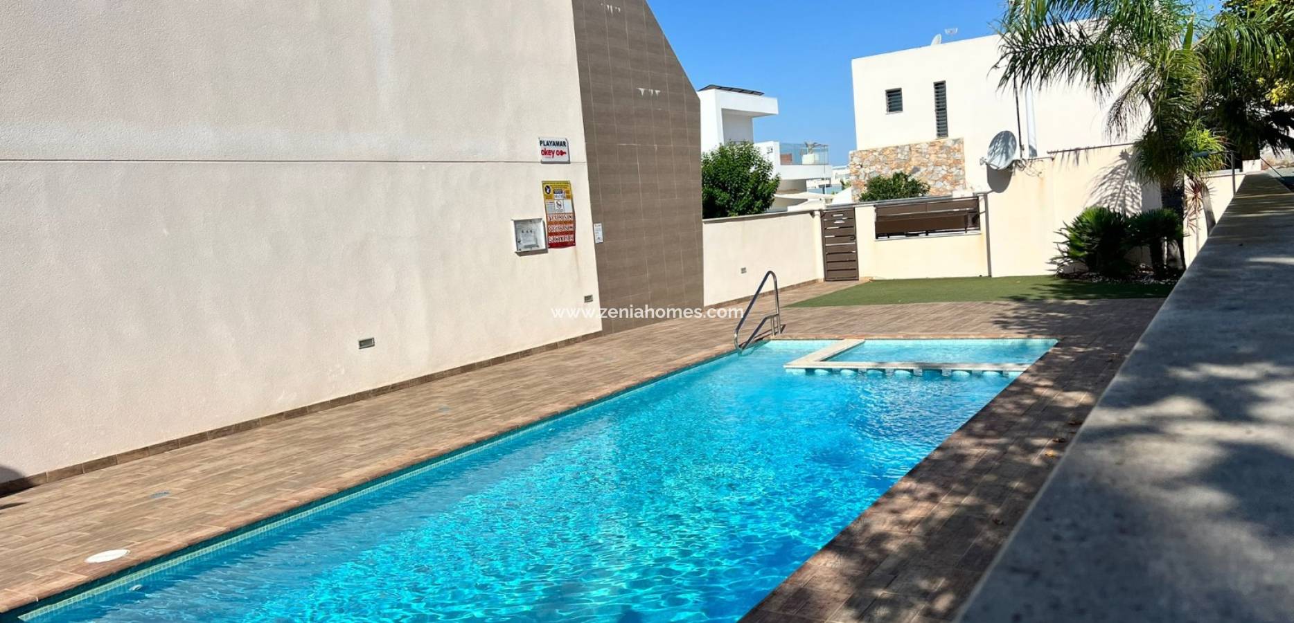 Resale - Penthouse - Lo Pagan