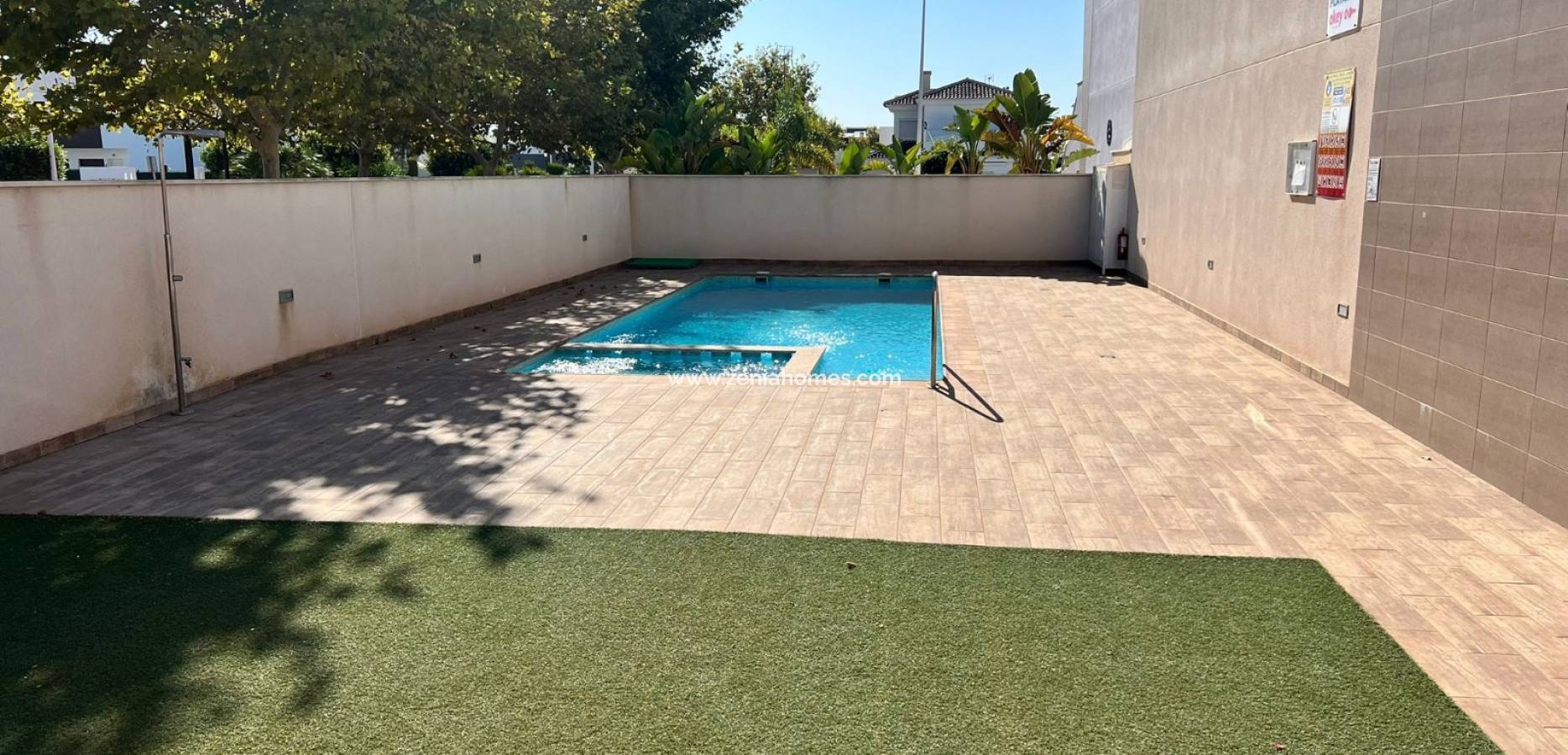 Resale - Penthouse - Lo Pagan