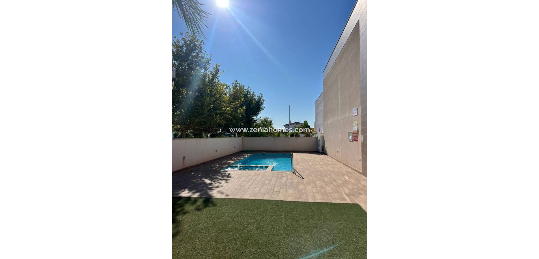 Resale - Penthouse - Lo Pagan