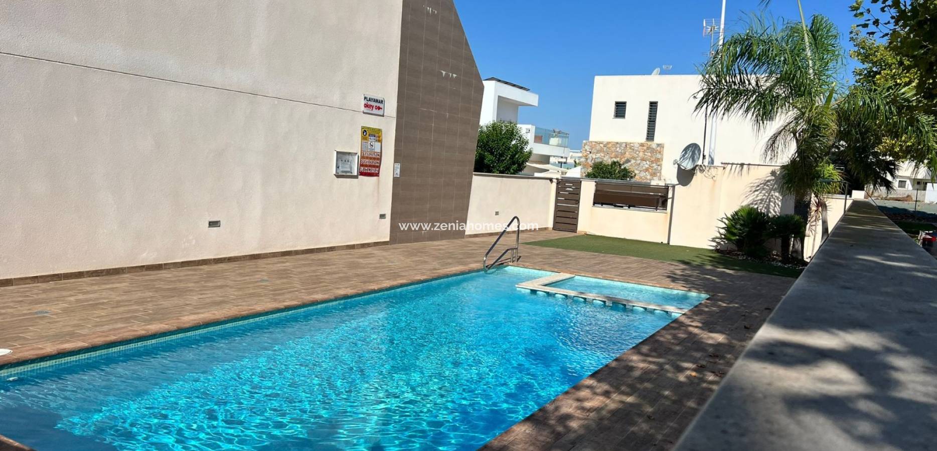 Resale - Penthouse - Lo Pagan