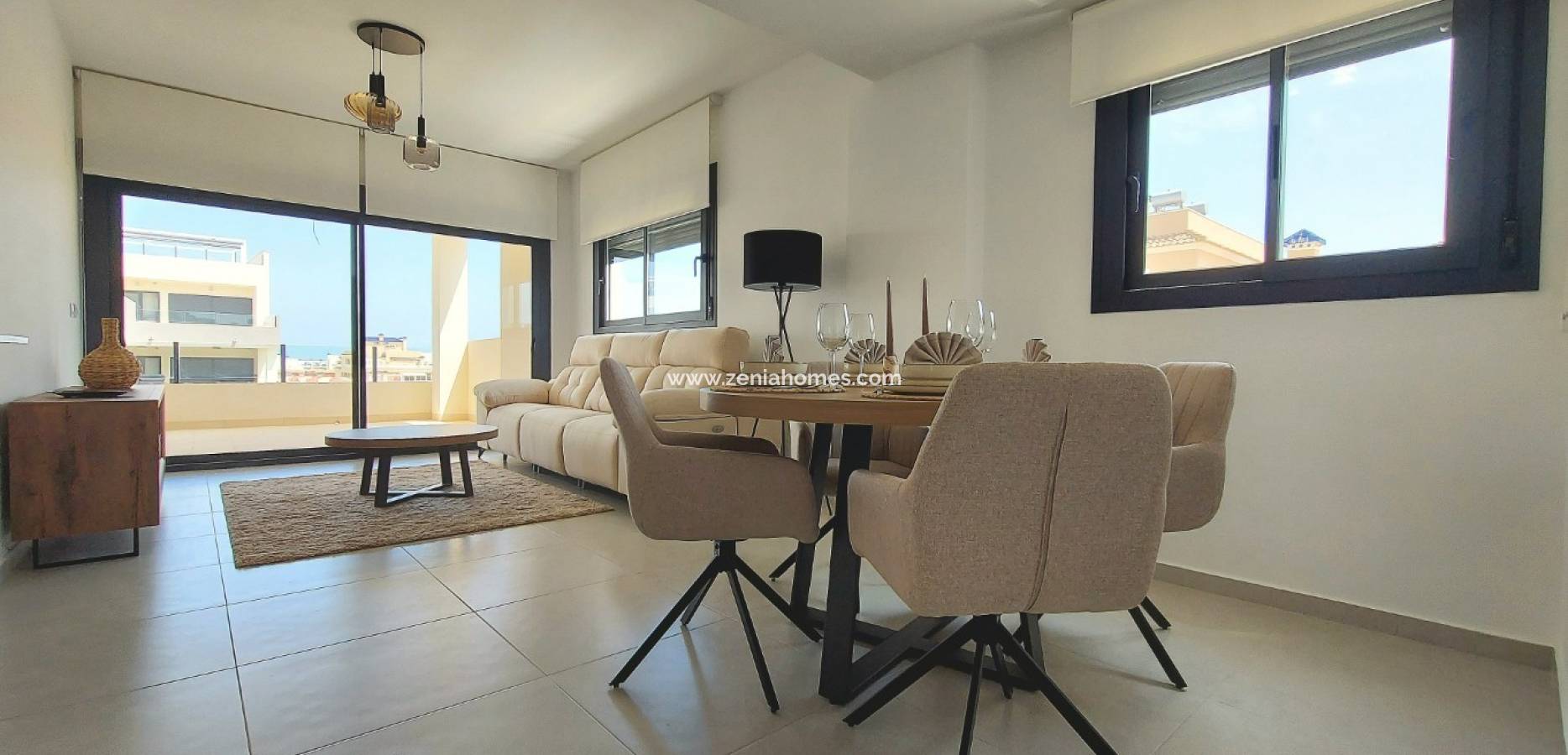 Nowo zbudowane - Apartament - San Miguel de Salinas