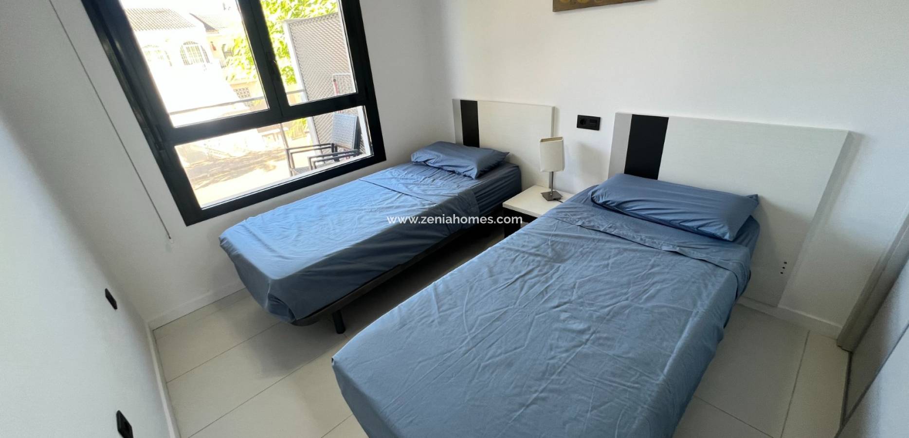 Resale - Apartment - Mil Palmeras