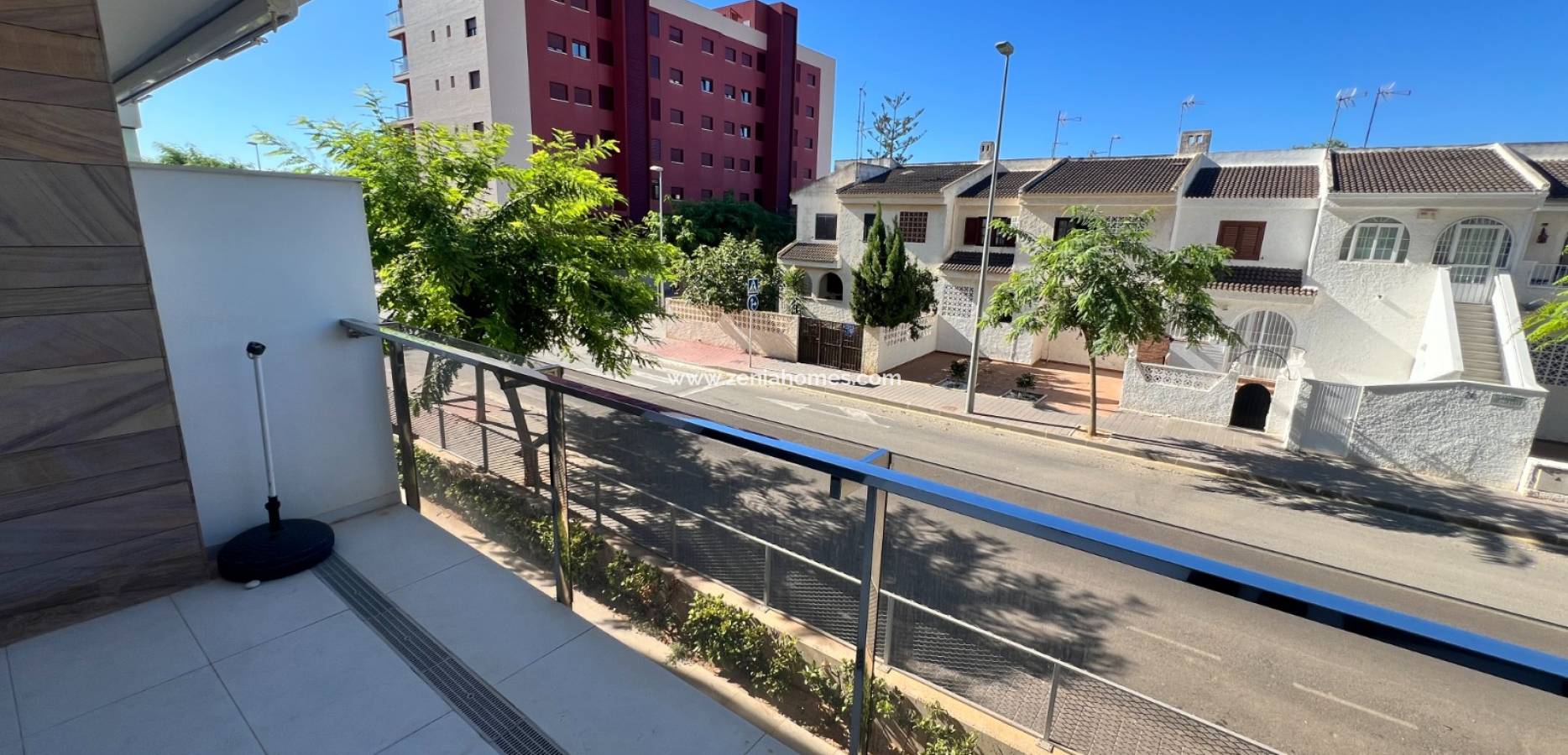 Resale - Apartment - Mil Palmeras