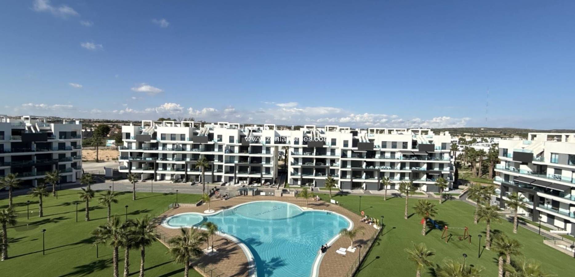Resale - Apartment - Guardamar