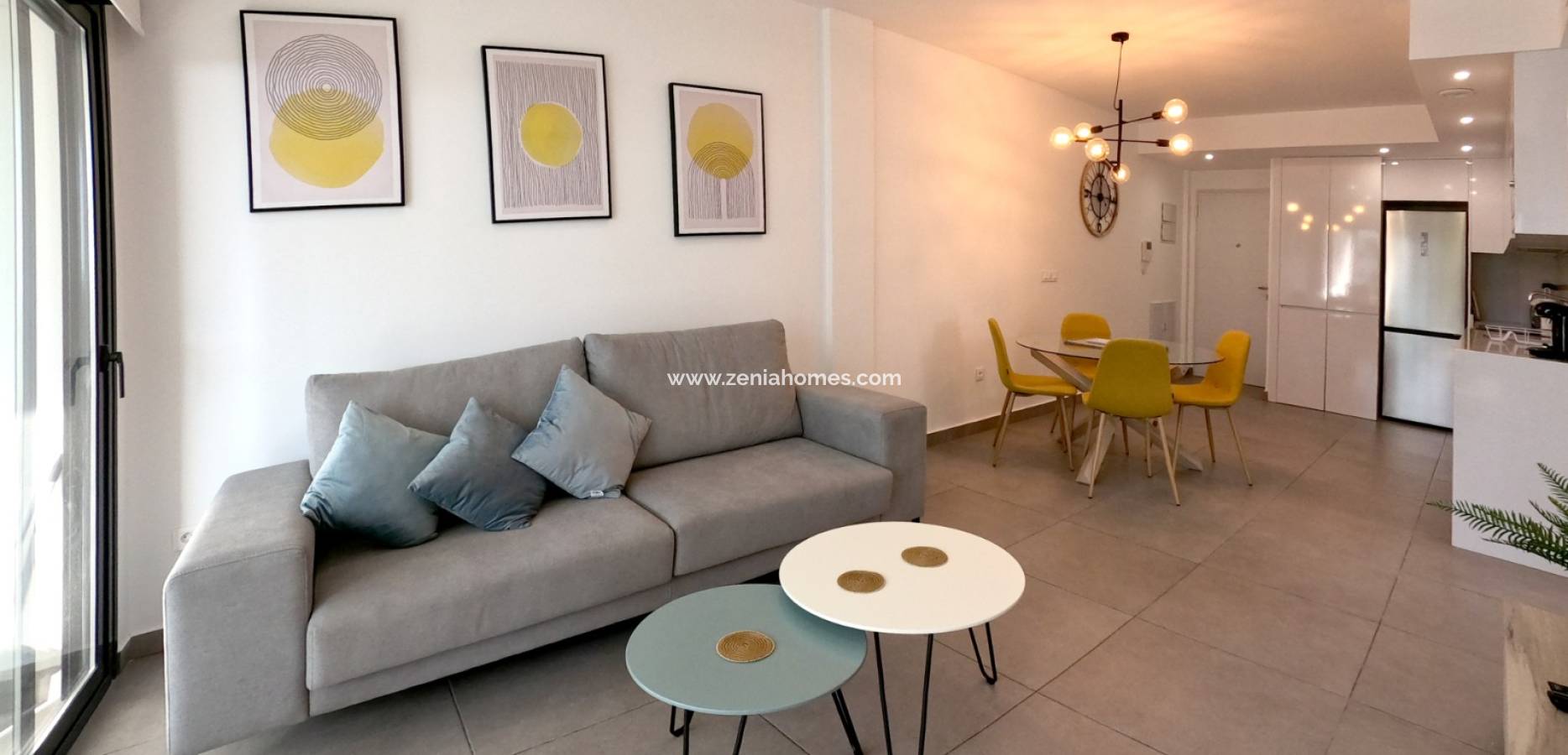 Resale - Apartment - Orihuela Costa - Villamartín