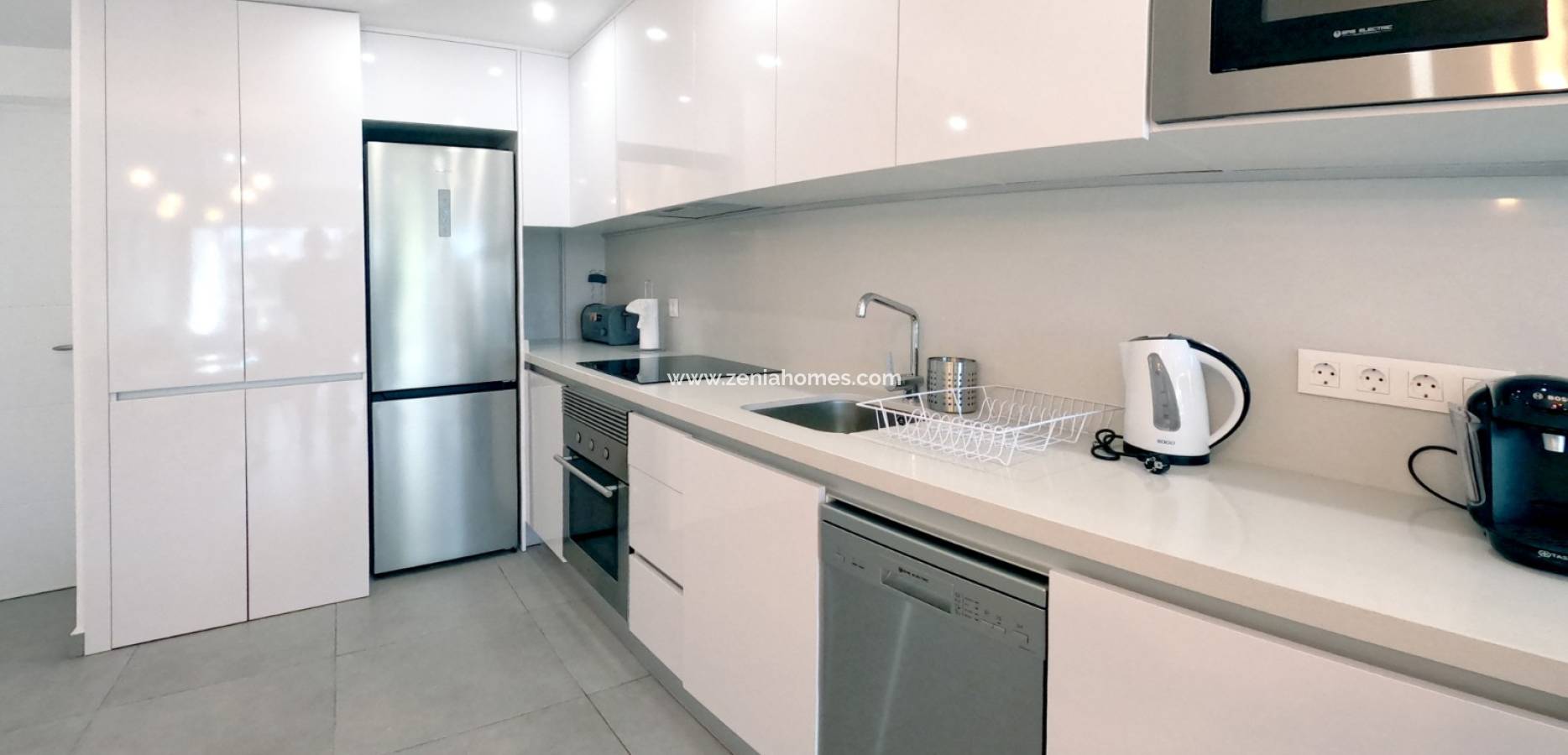 Resale - Apartment - Orihuela Costa - Villamartín