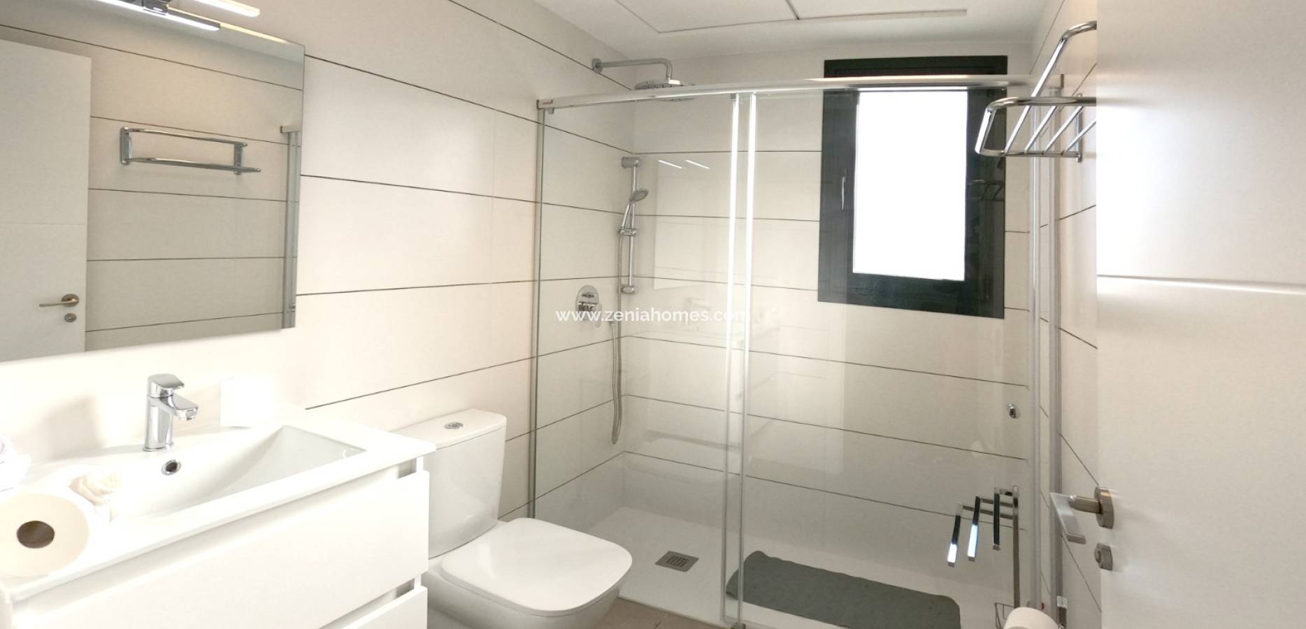 Resale - Apartment - Orihuela Costa - Villamartín