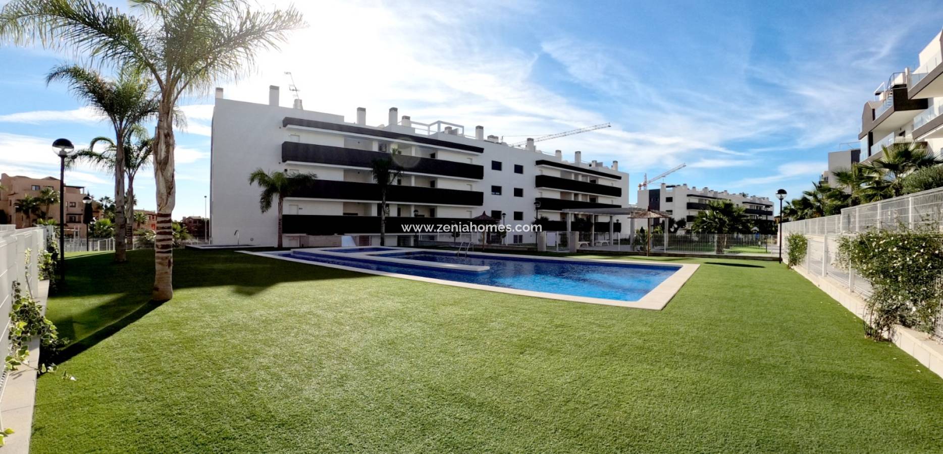 Resale - Apartment - Orihuela Costa - Villamartín