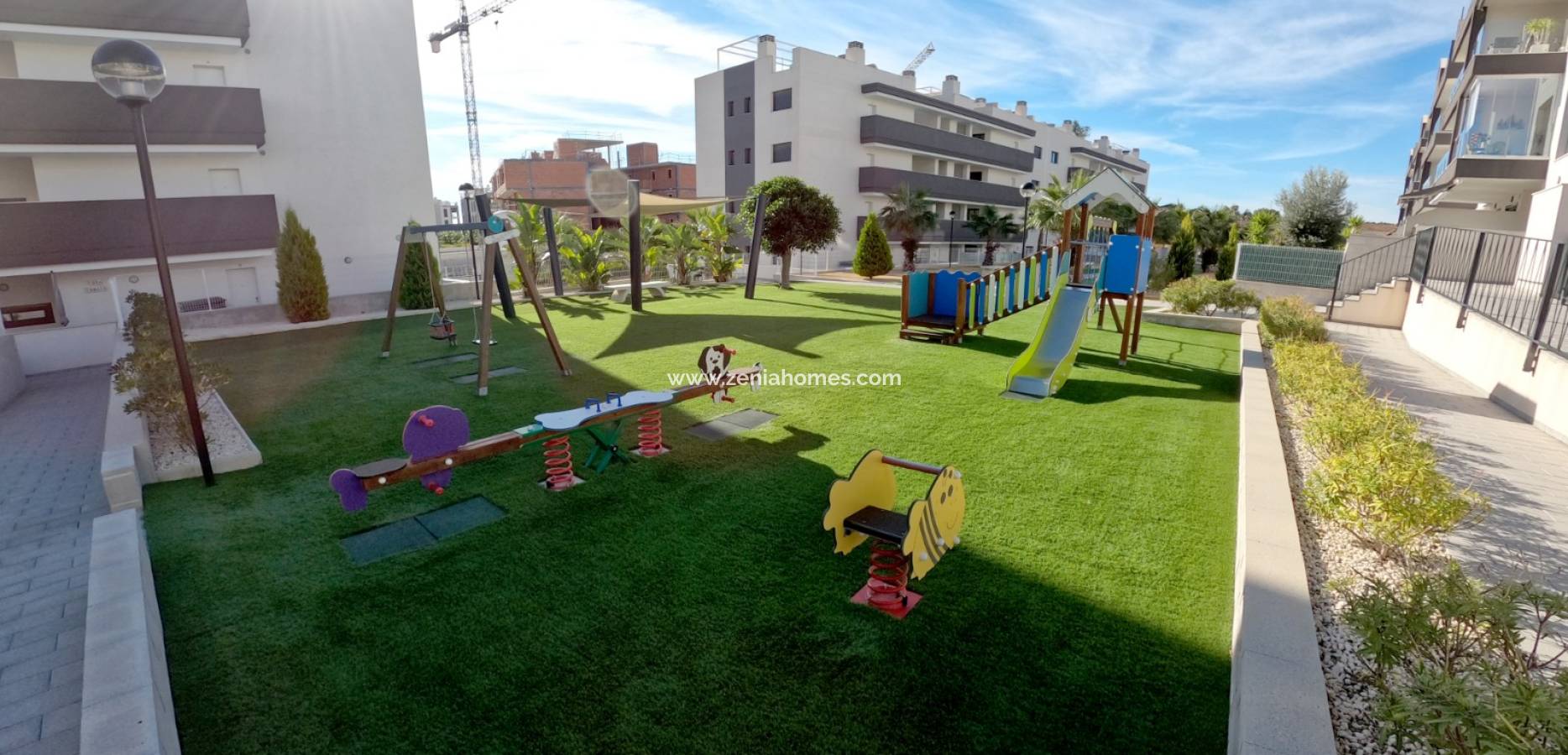 Resale - Apartment - Orihuela Costa - Villamartín