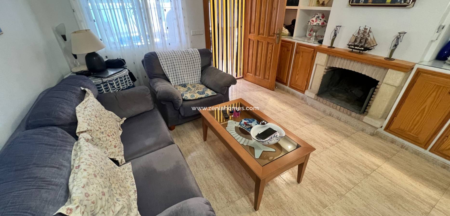 Resale - Semi detached villa - La Torre de la Horadada