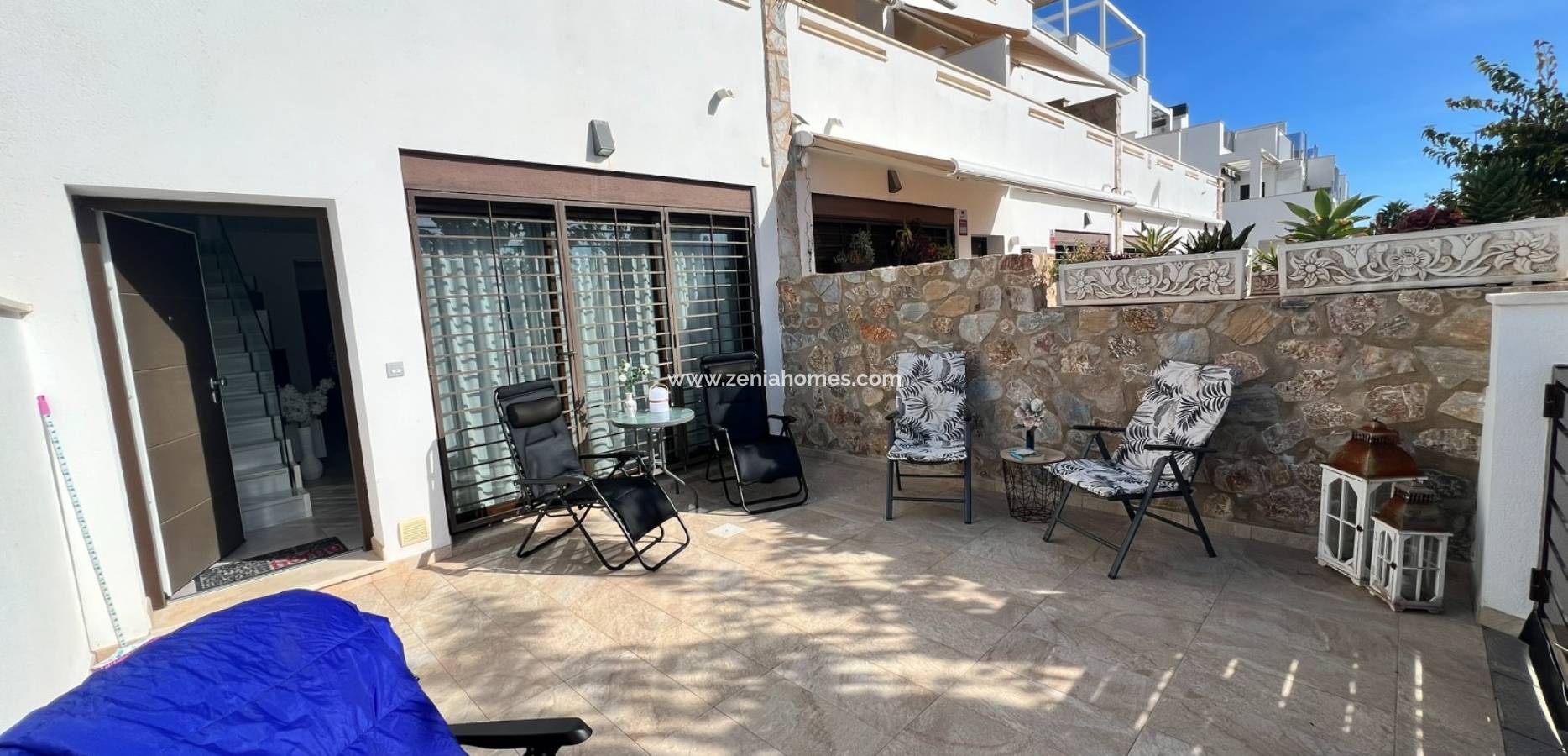 Odsprzedaż - kamienica - La Torre de la Horadada