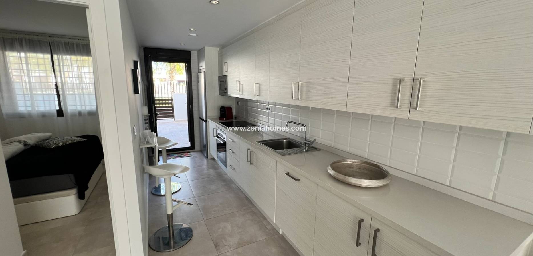 Odsprzedaż - kamienica - La Torre de la Horadada