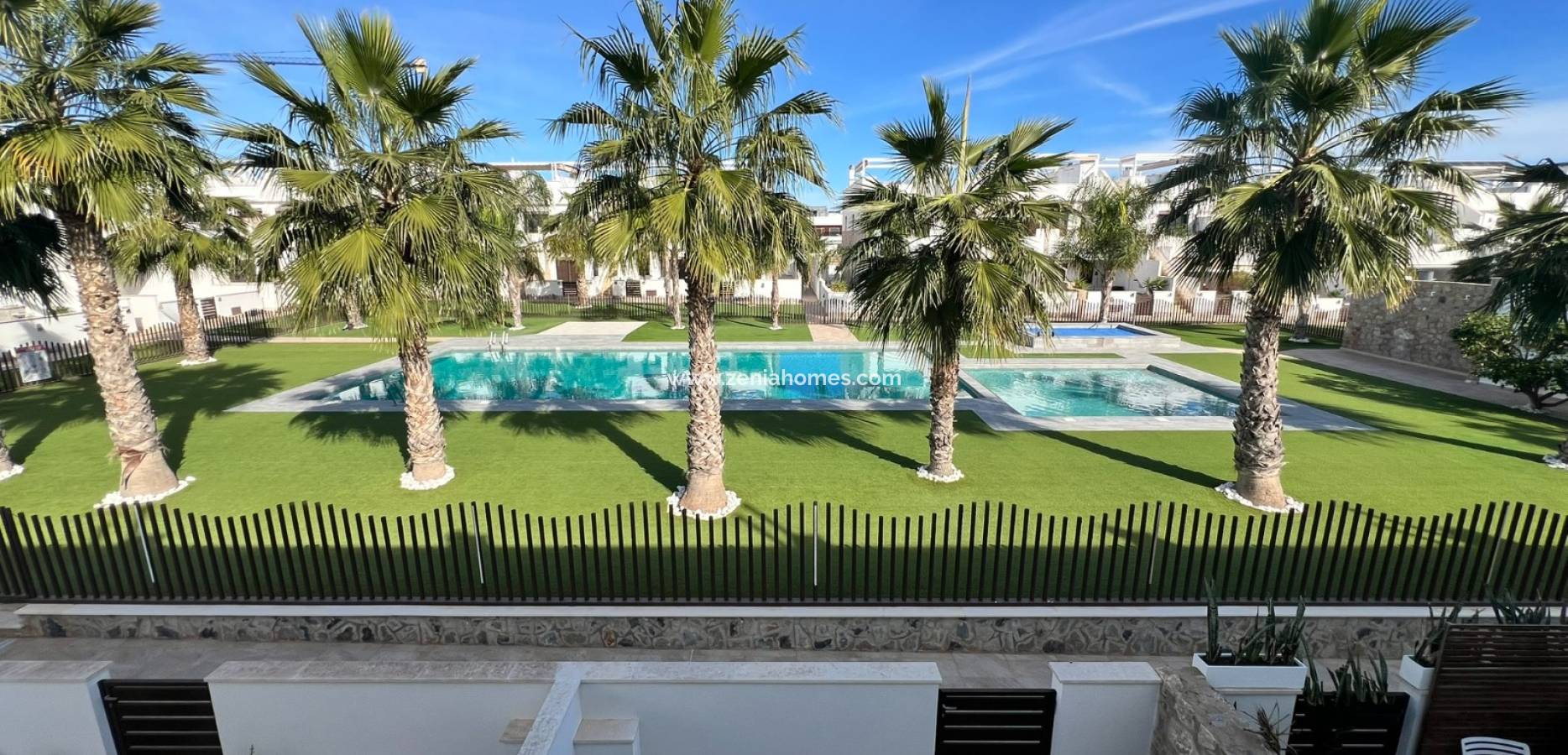 Odsprzedaż - kamienica - La Torre de la Horadada